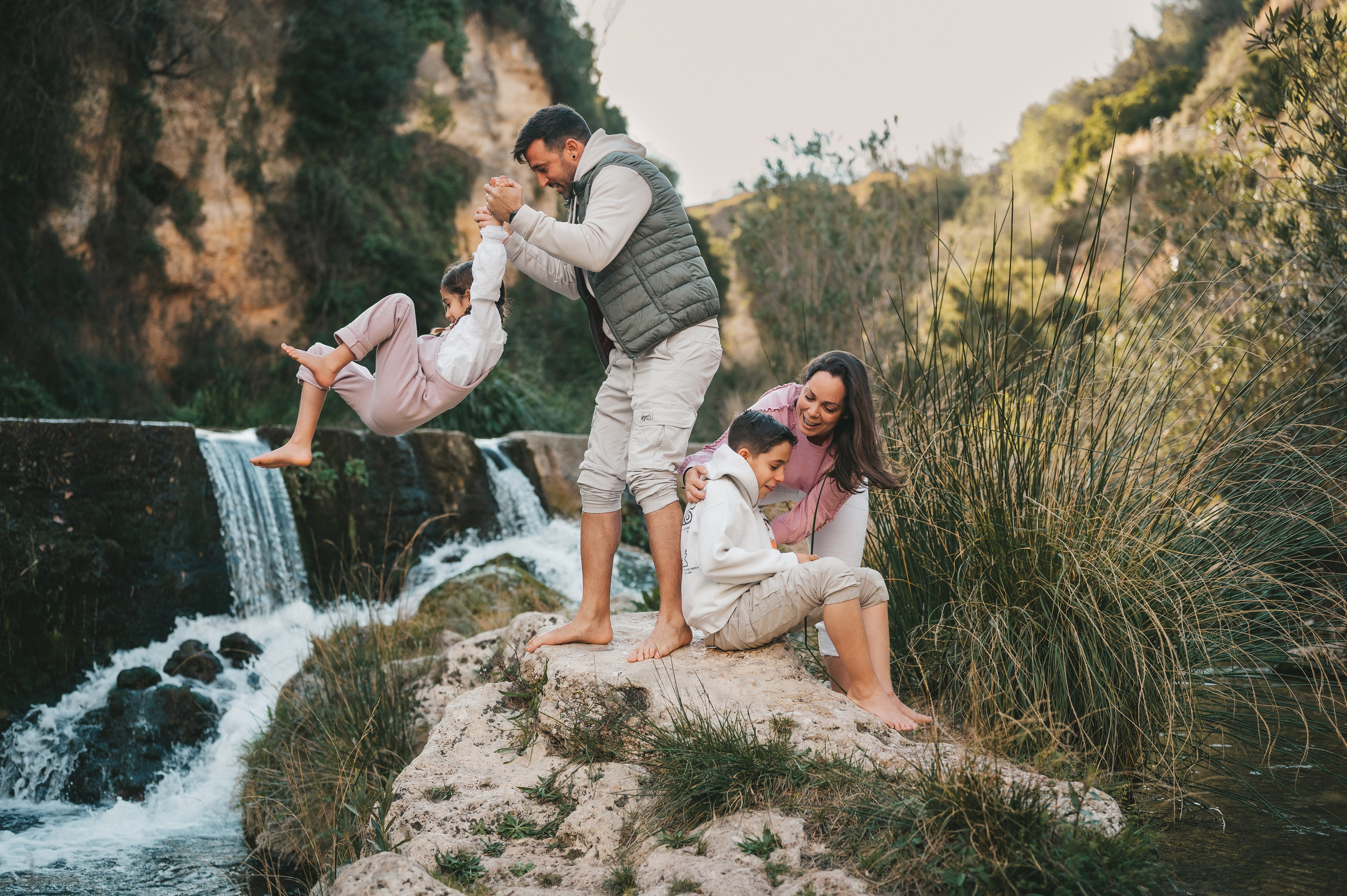 Angel, Sara, Angelito y Martina. Тетяна Малишева - сімейний фотограф і відеограф у Валенсії, Іспанія