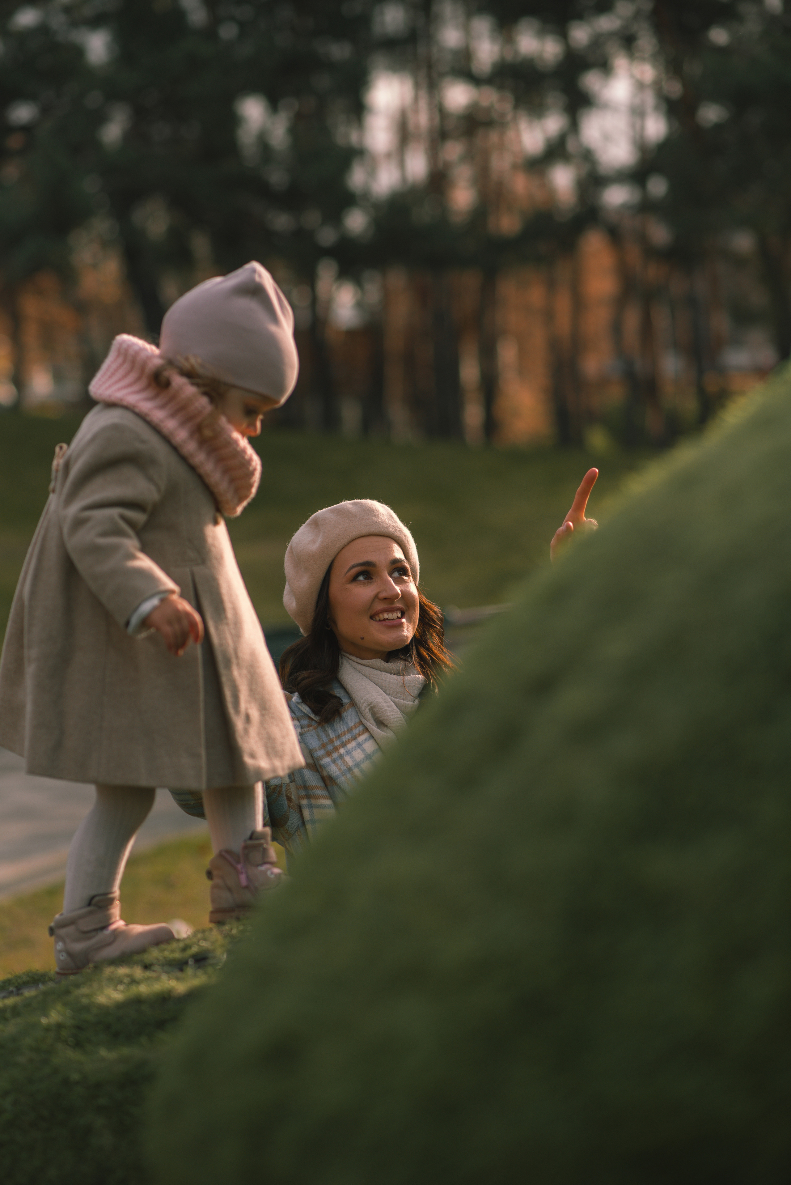 Autumn vibe with Anastasia, Andriy, Varvara & Yesenia. Татьяна Малышева — семейный фотограф и видеограф в Валенсии, Испания