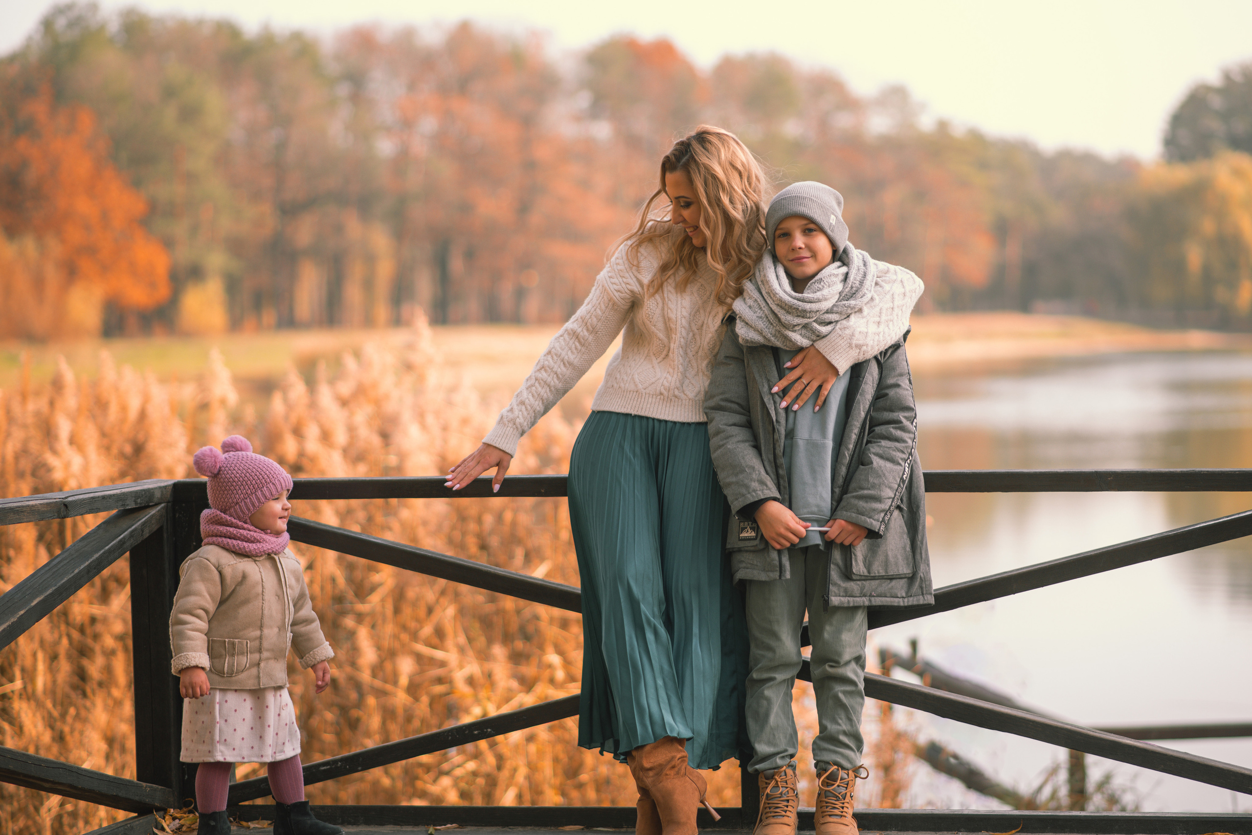 Tatiana, Anton, Alex & Anna. Tatiana Malysheva — family photographer and videographer in Valencia, Spain