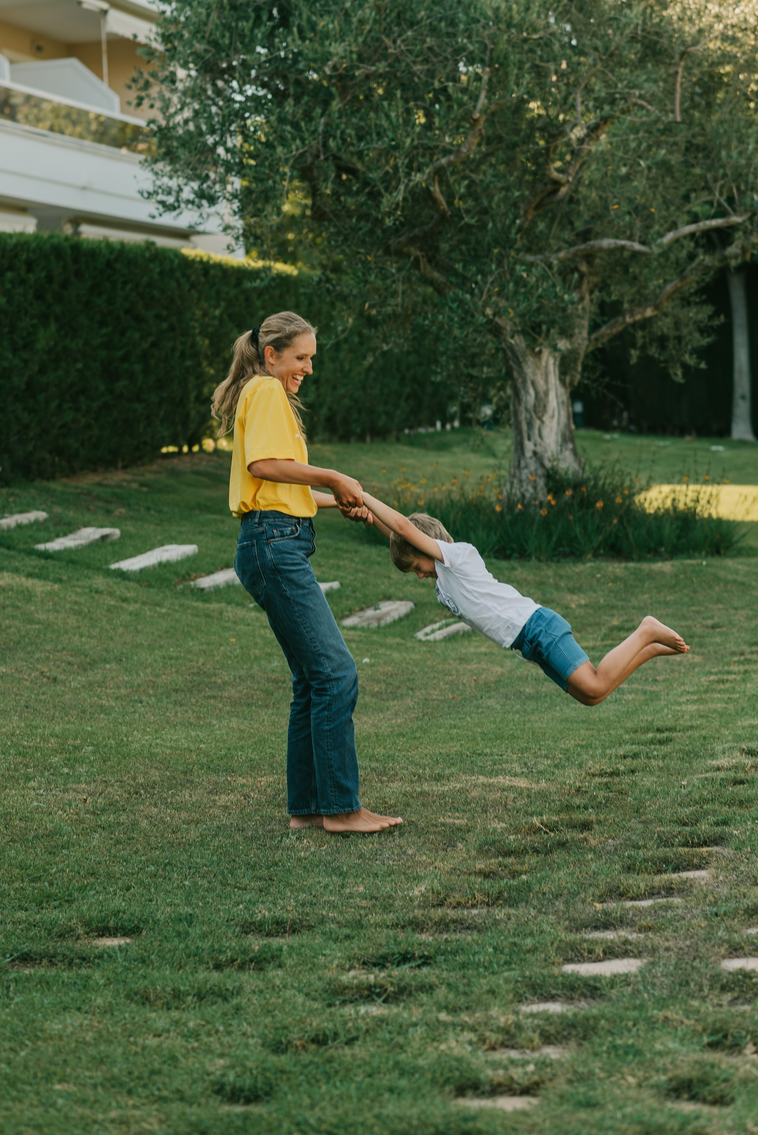 Katya Osadcha and her boys. Tatiana Malysheva — lifestyle fotógrafa y videógrafa en Valencia, España