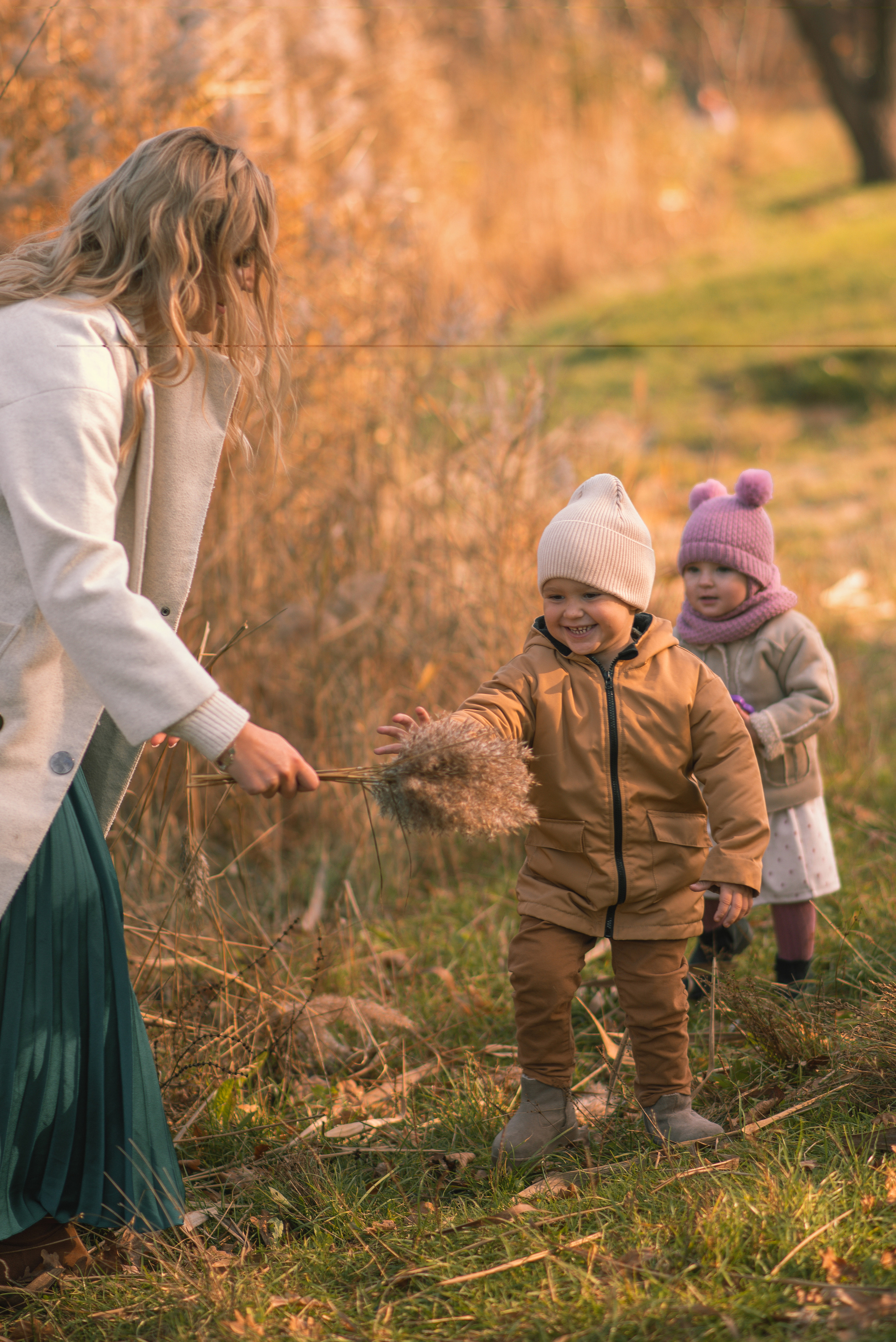 Tatiana, Anton, Alex & Anna. Tatiana Malysheva — family photographer and videographer in Valencia, Spain