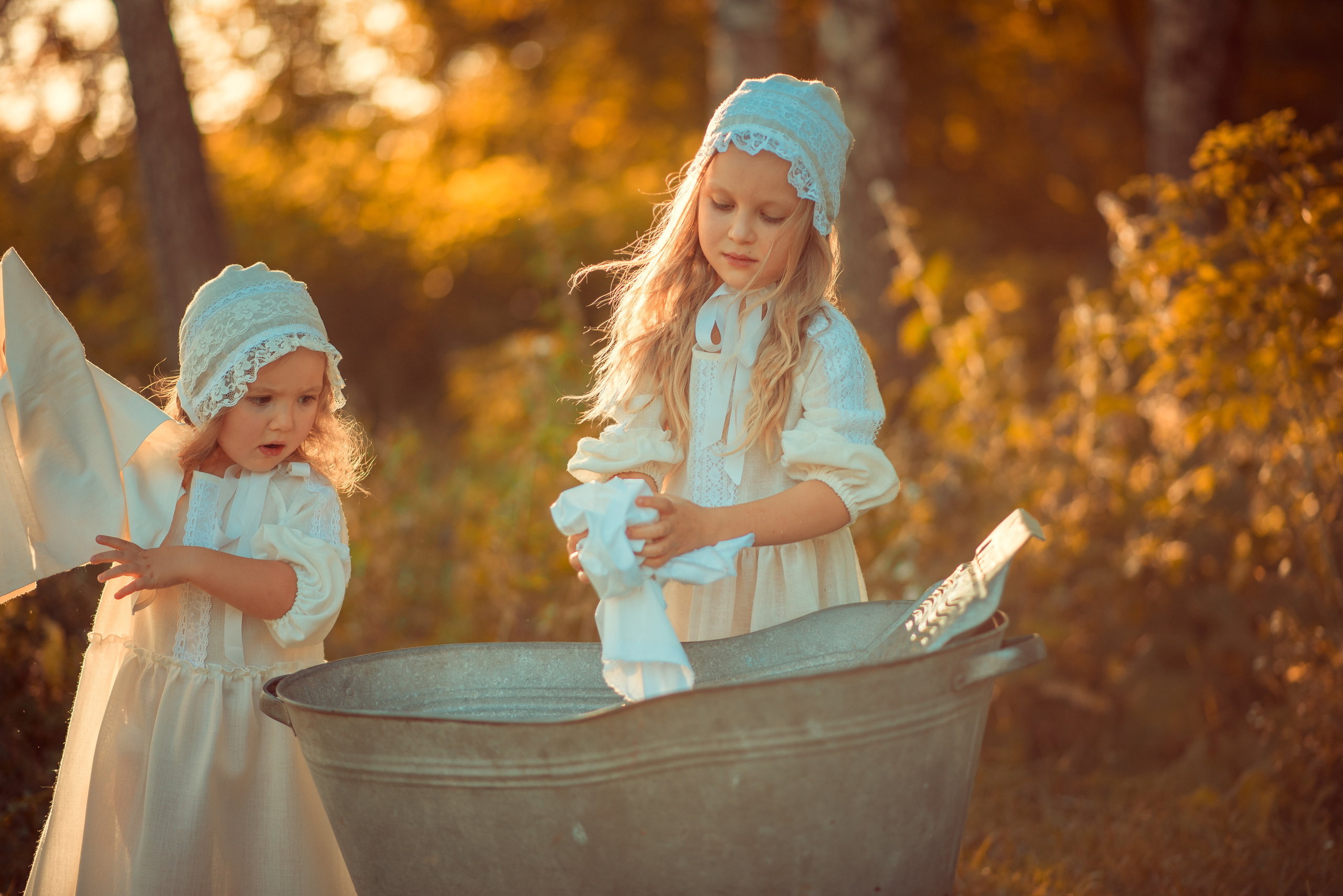 Laundry Time. Tatiana Malysheva — family photographer and videographer in Valencia, Spain
