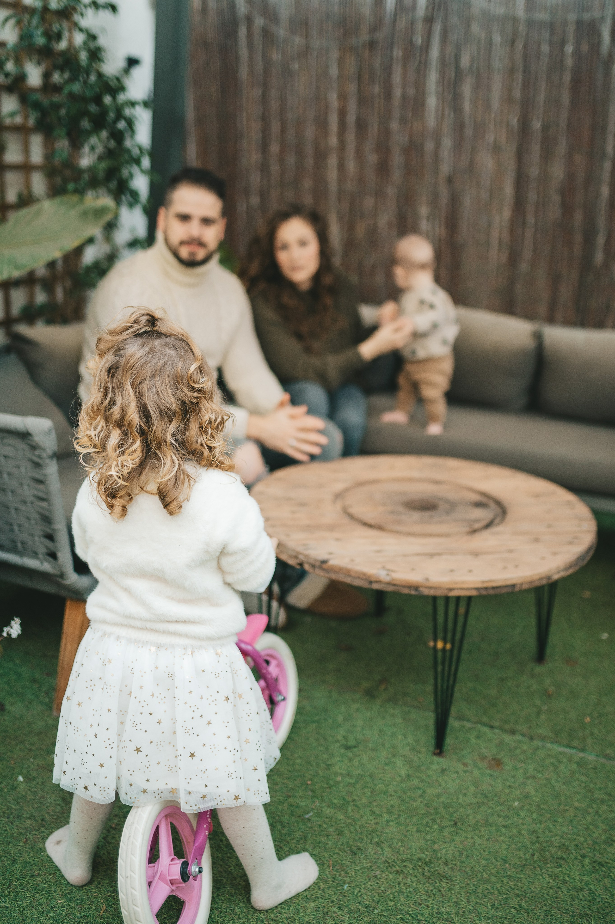Adrián, Ruth, Natura & Ares. Тетяна Малишева - сімейний фотограф і відеограф у Валенсії, Іспанія