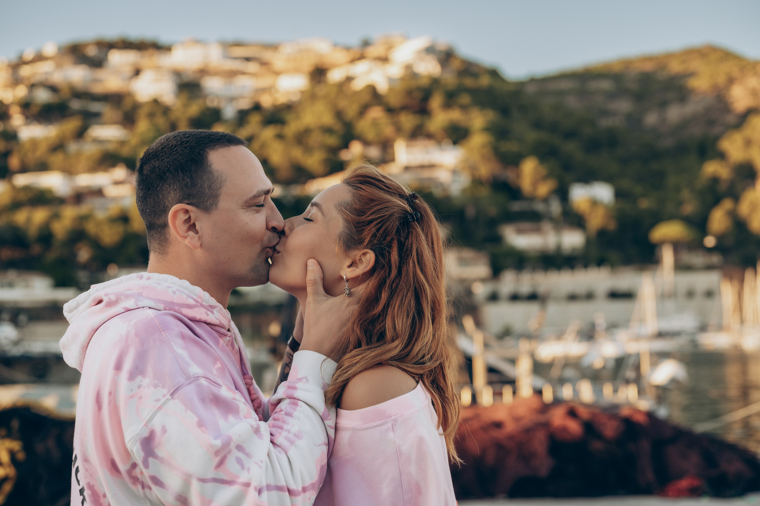 Urban Love Story. Tatiana Malysheva — family photographer and videographer in Valencia, Spain