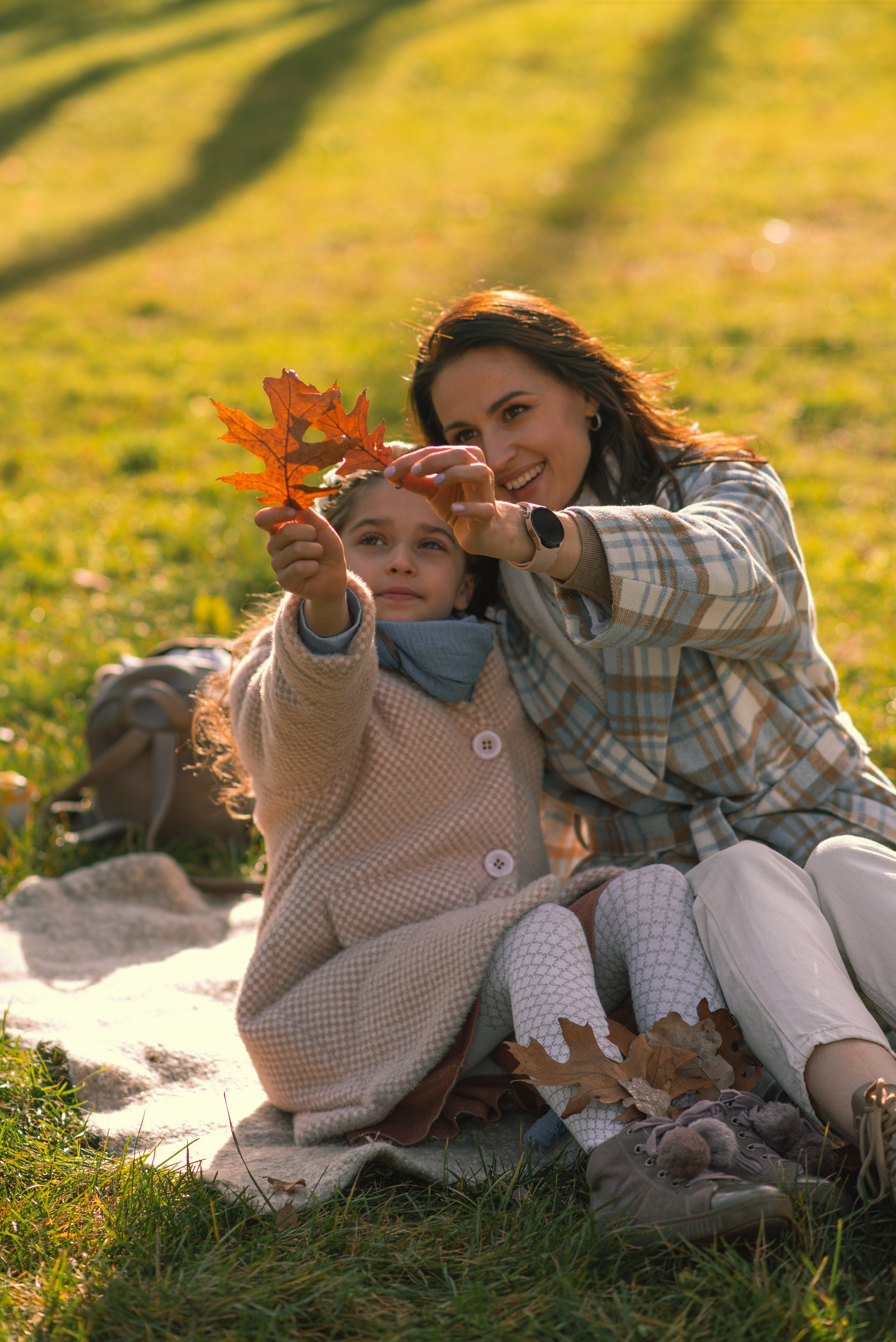Autumn vibe with Anastasia, Andriy, Varvara & Yesenia. Татьяна Малышева — семейный фотограф и видеограф в Валенсии, Испания
