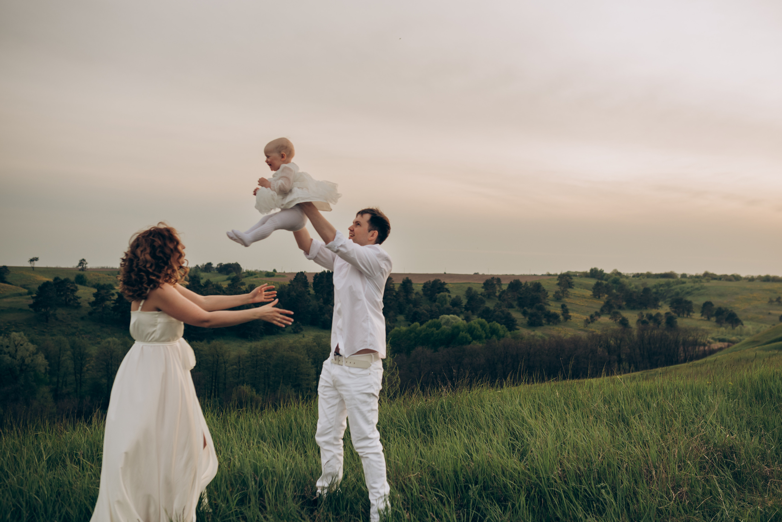 Oleg, Anna and little Diana. Tatiana Malysheva — lifestyle fotógrafa y videógrafa en Valencia, España