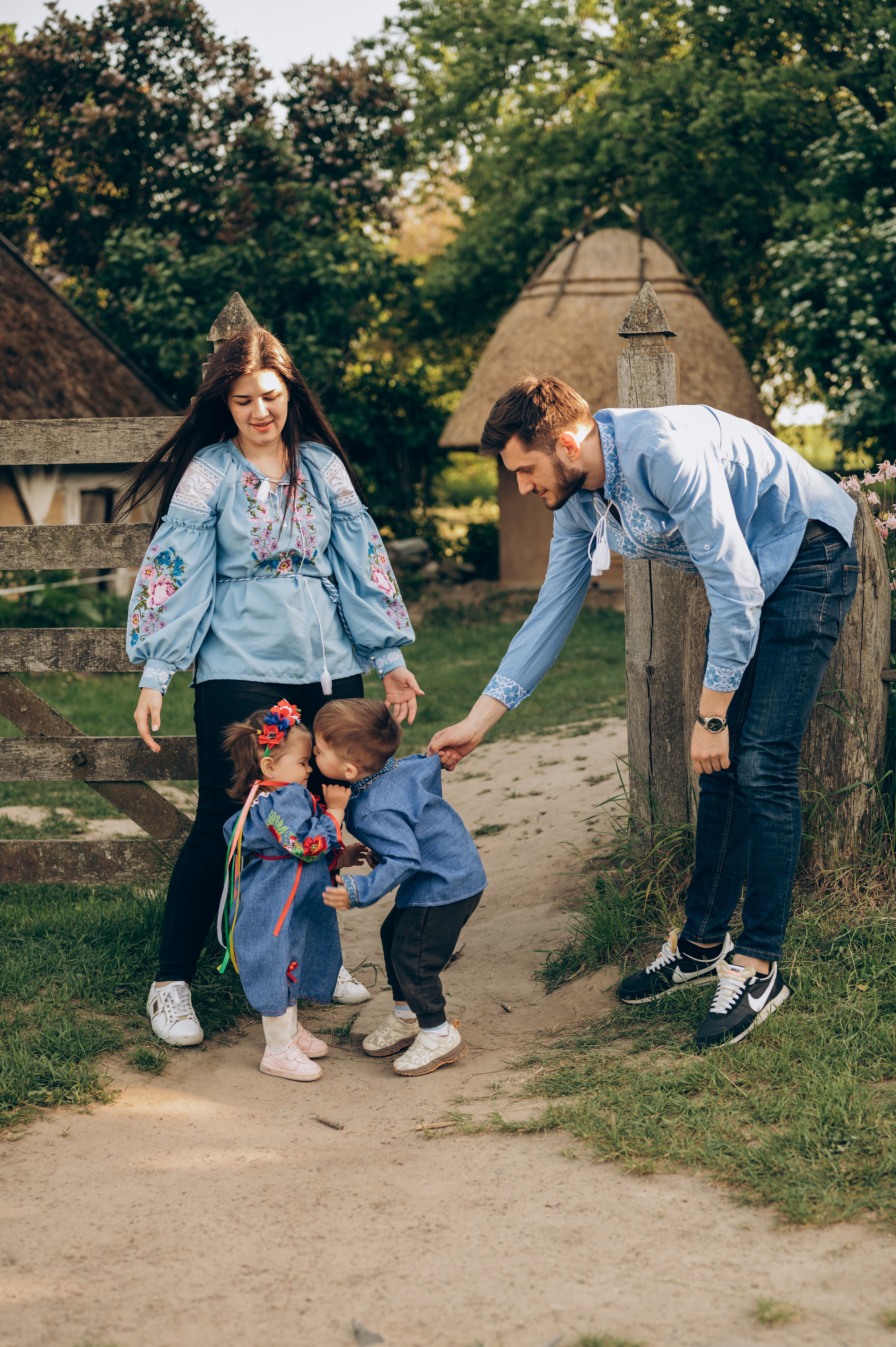 Maksym, Kateryna, Kyrylo & Elina. Татьяна Малышева — семейный фотограф и видеограф в Валенсии, Испания