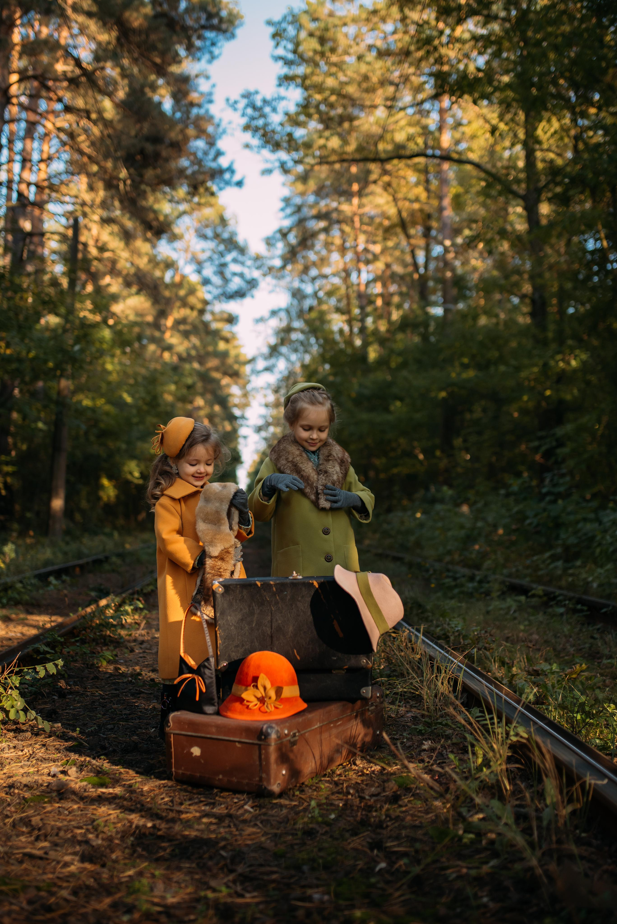 Young Ladies. Tatiana Malysheva — family photographer and videographer in Valencia, Spain