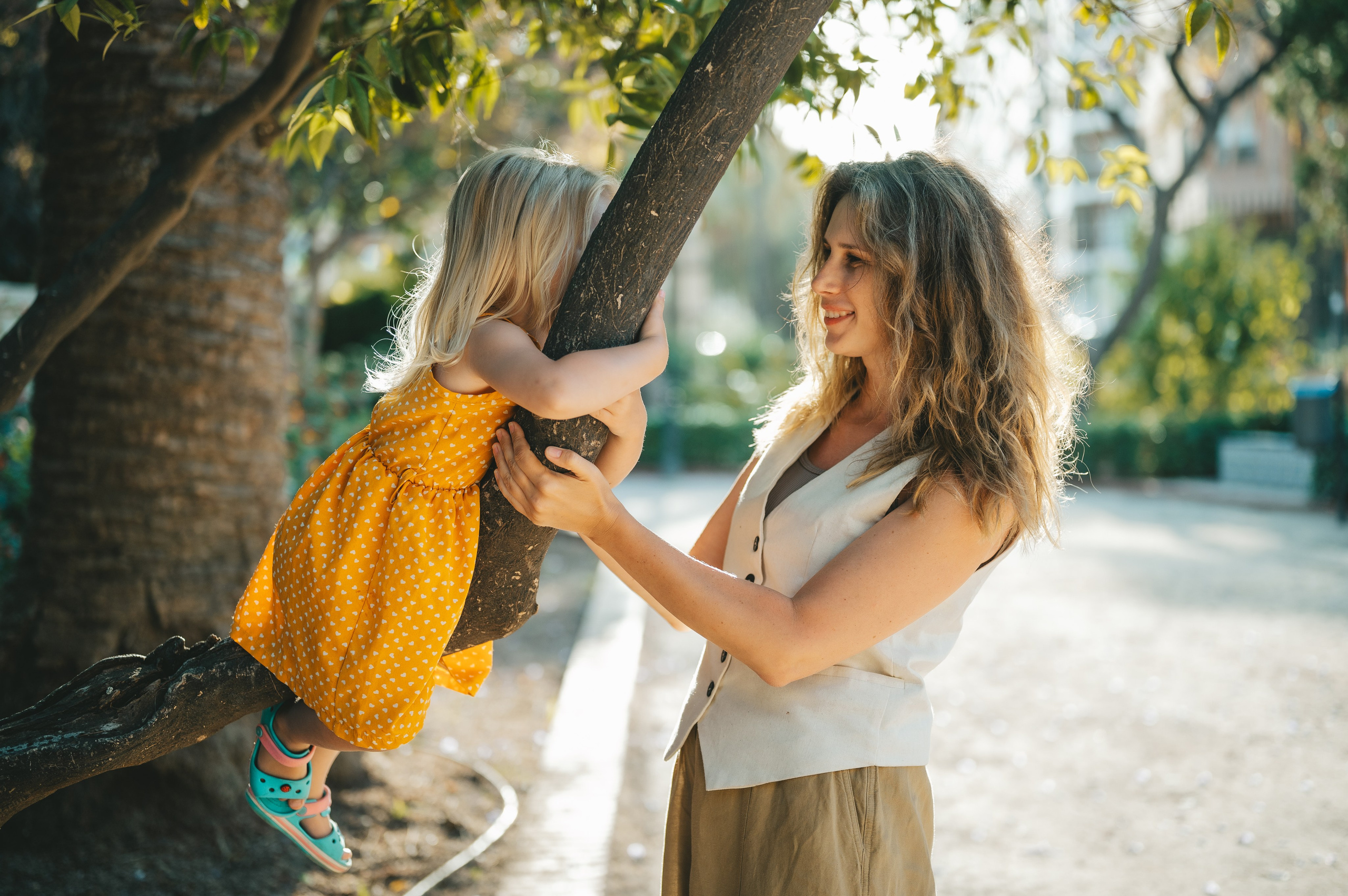 Tanya & Alisa. Тетяна Малишева - сімейний фотограф і відеограф у Валенсії, Іспанія