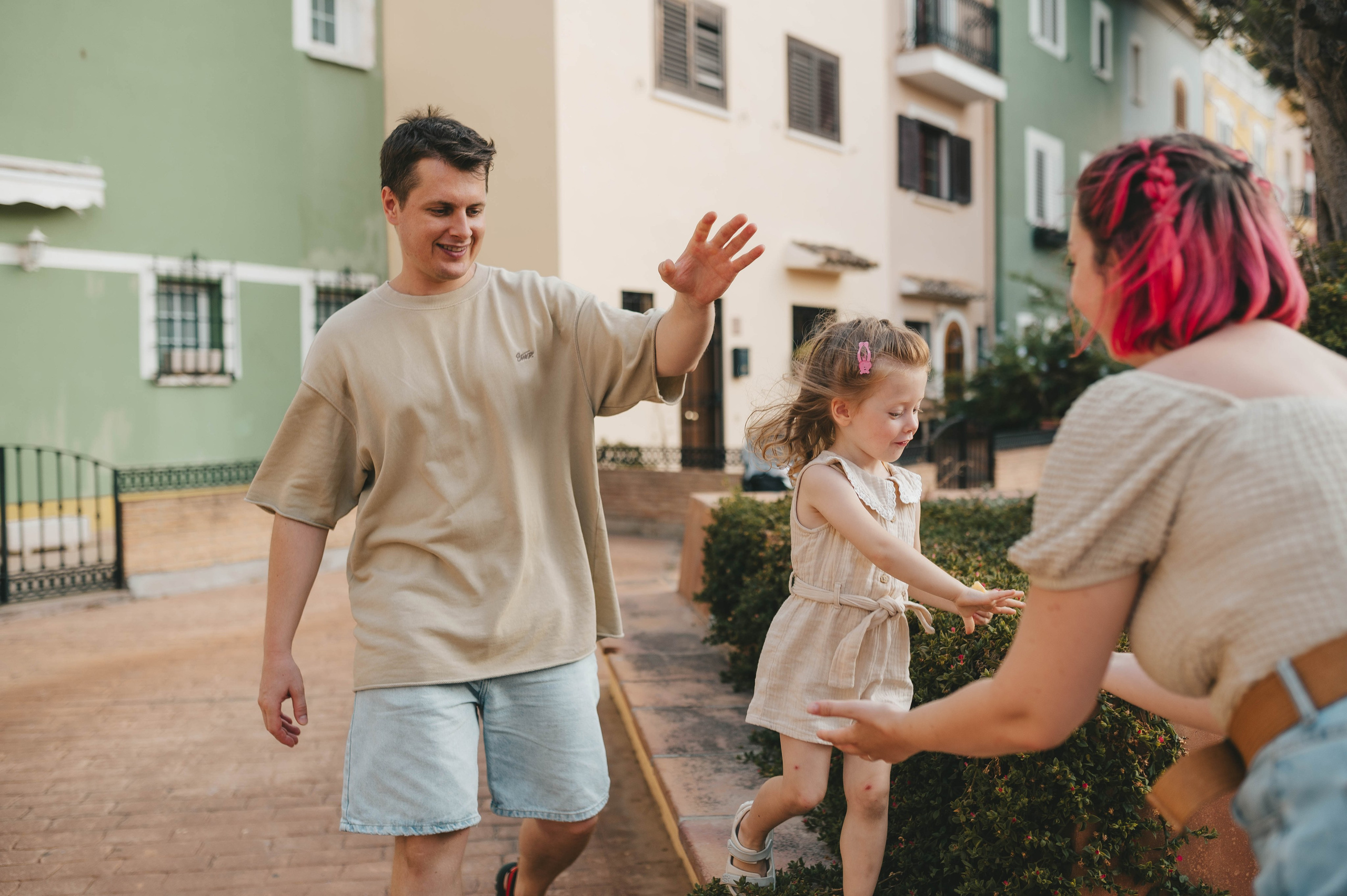 Eugeniy, Oleksandra & Sofia. Tatiana Malysheva — lifestyle fotógrafa y videógrafa en Valencia, España