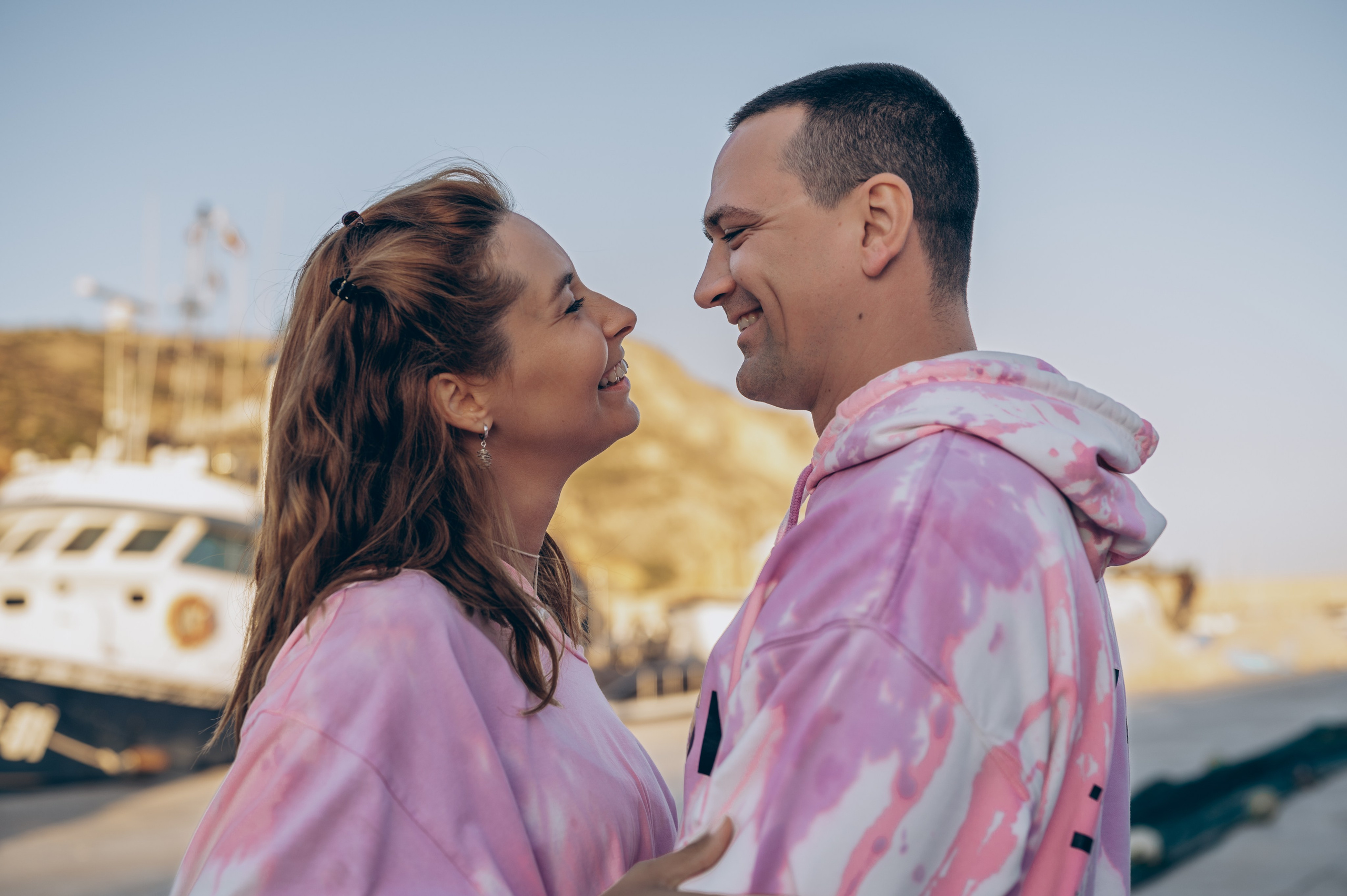 Urban Love Story. Tatiana Malysheva — family photographer and videographer in Valencia, Spain