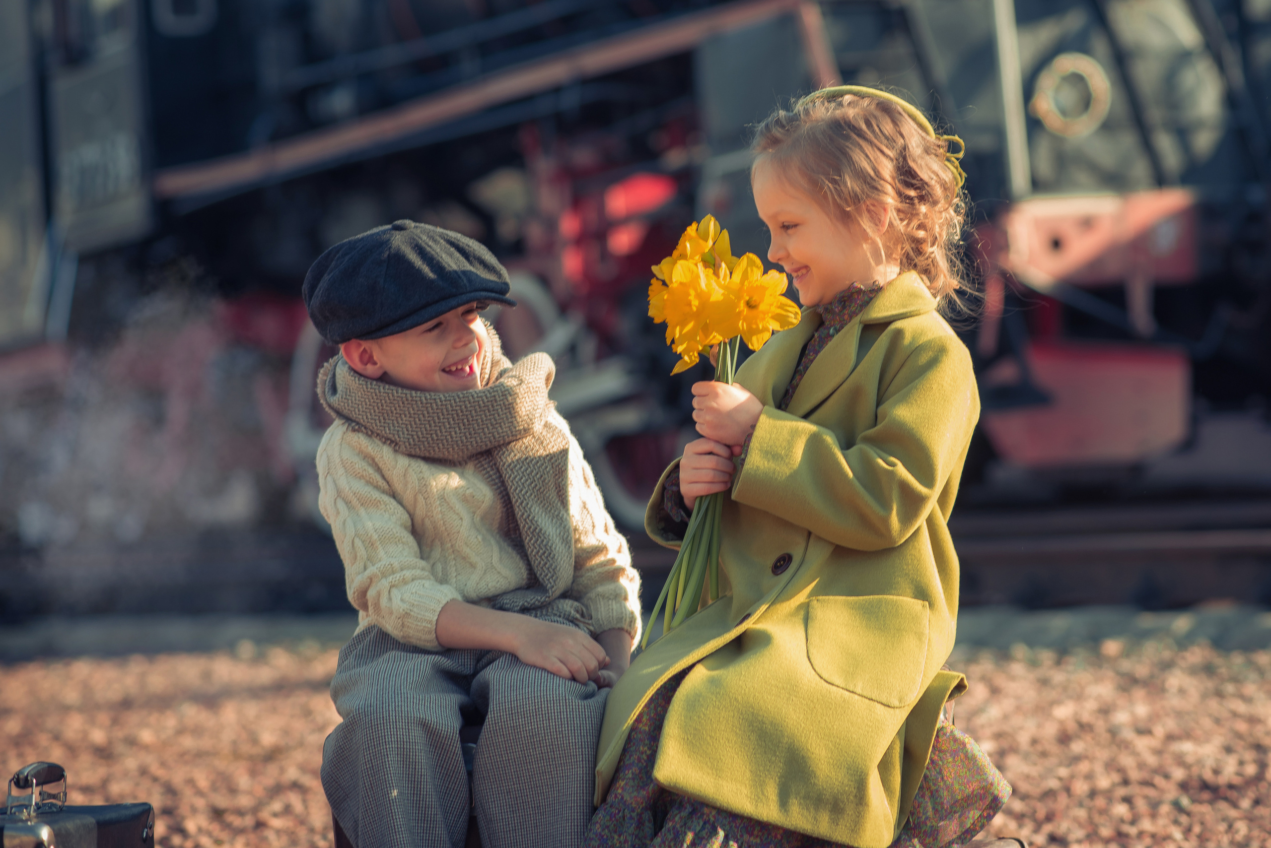 The Train Station Story. Tatiana Malysheva — family photographer and videographer in Valencia, Spain