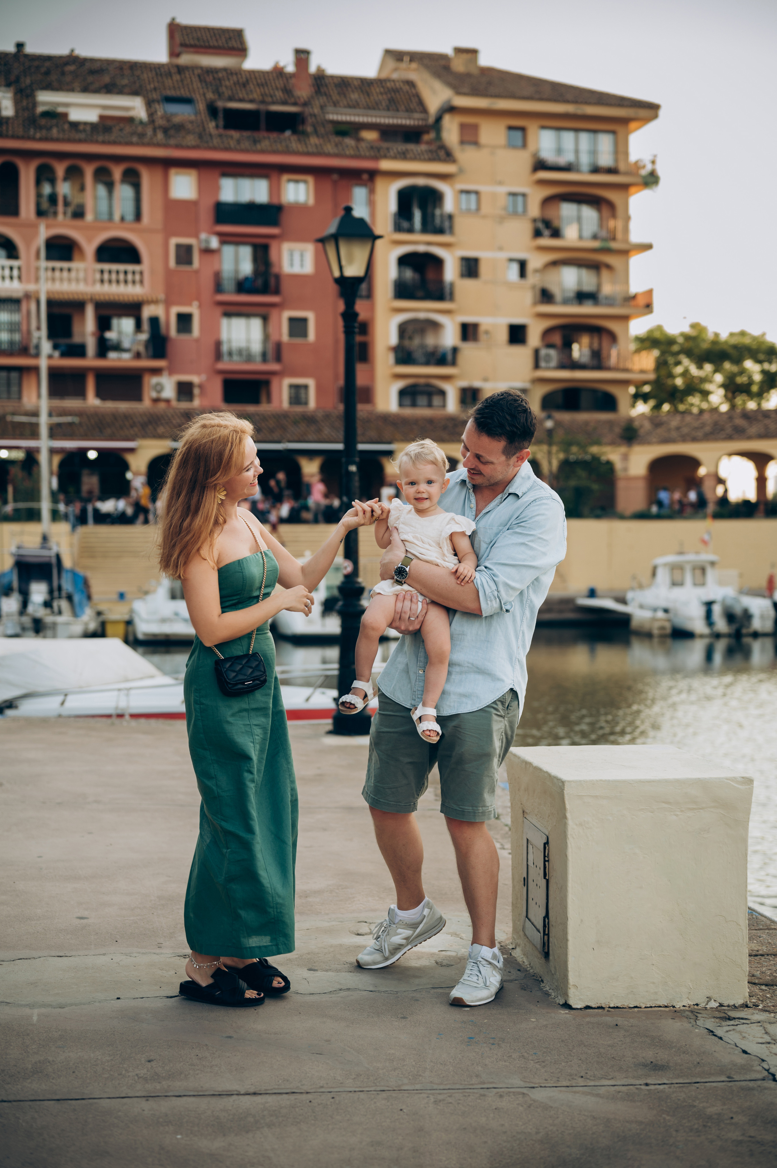 Dima, Darya & Emma. Тетяна Малишева - сімейний фотограф і відеограф у Валенсії, Іспанія