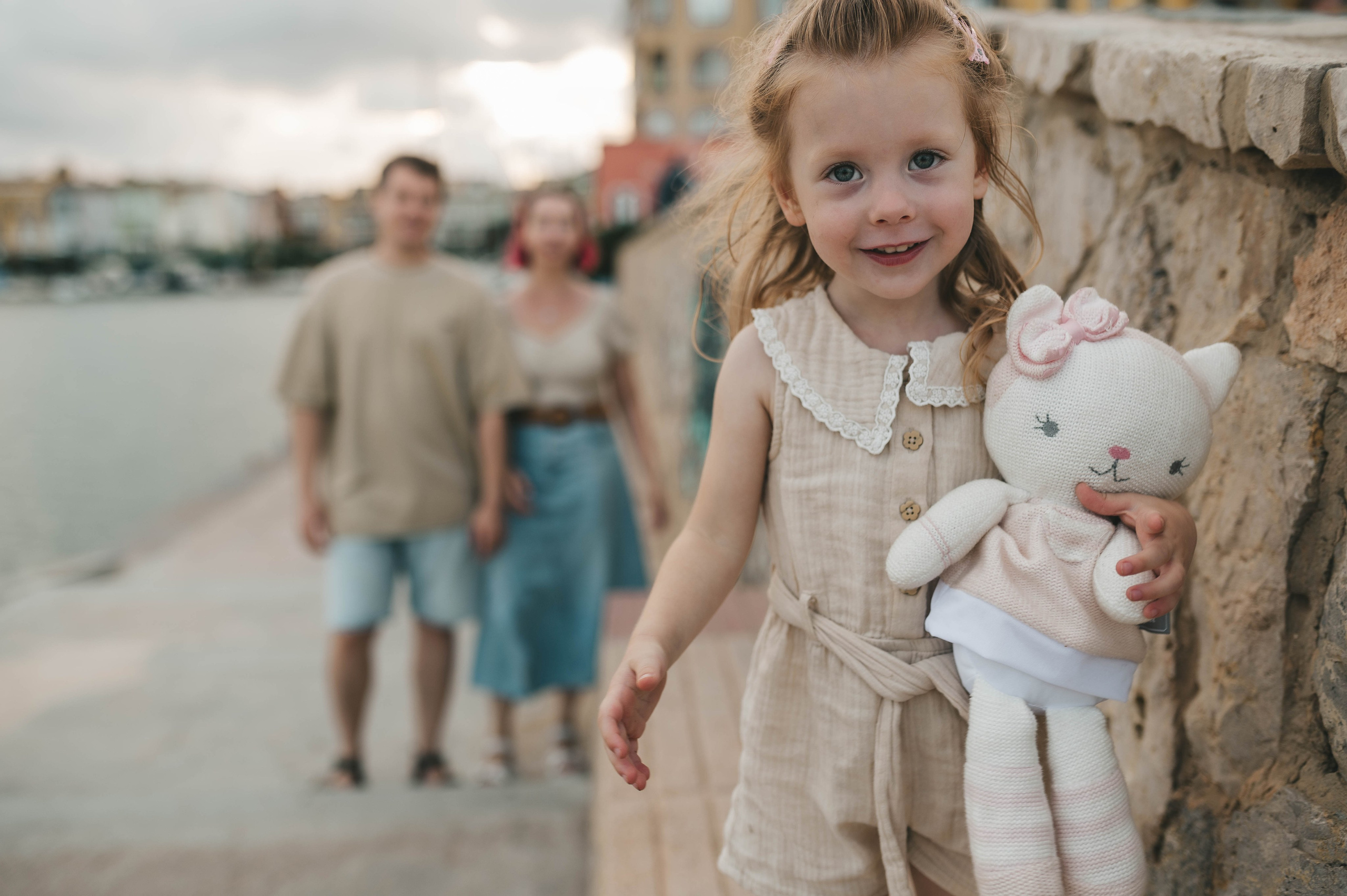 Eugeniy, Oleksandra & Sofia. Tatiana Malysheva — lifestyle fotógrafa y videógrafa en Valencia, España