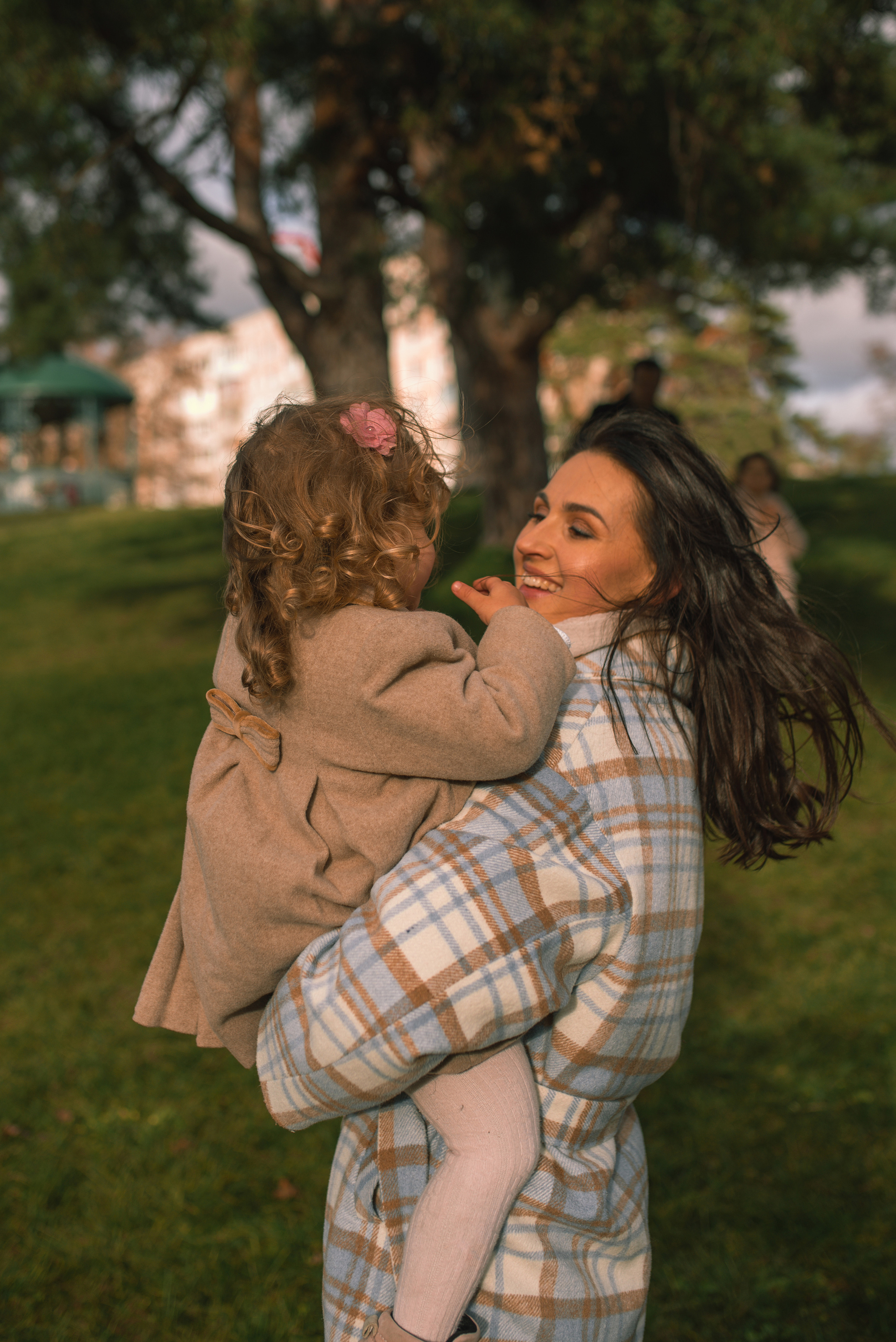 Autumn vibe with Anastasia, Andriy, Varvara & Yesenia. Татьяна Малышева — семейный фотограф и видеограф в Валенсии, Испания