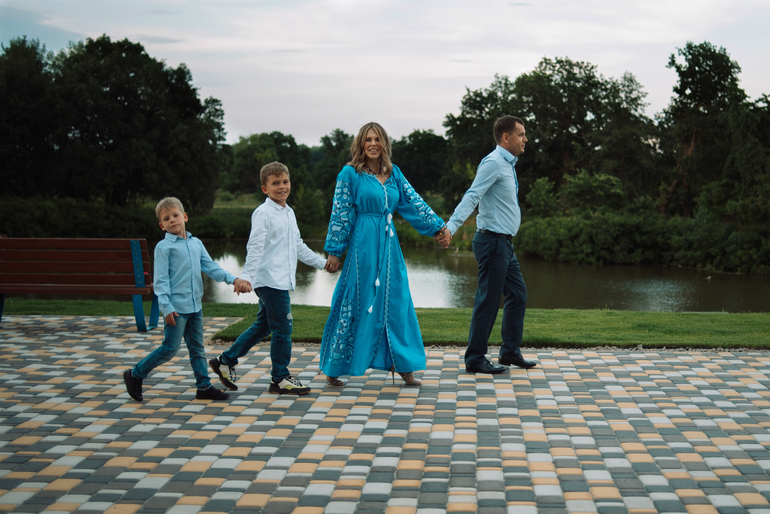 Александр, Анна, Даниил и Тимофей. Татьяна Малышева — семейный фотограф и видеограф в Валенсии, Испания