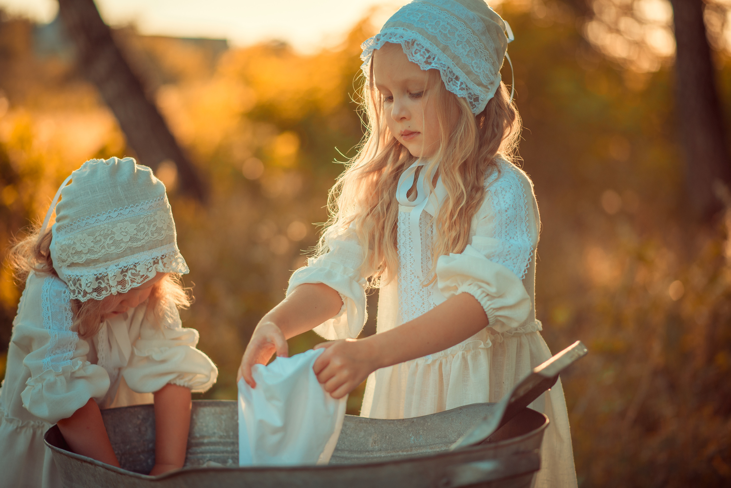 Laundry Time. Tatiana Malysheva — family photographer and videographer in Valencia, Spain