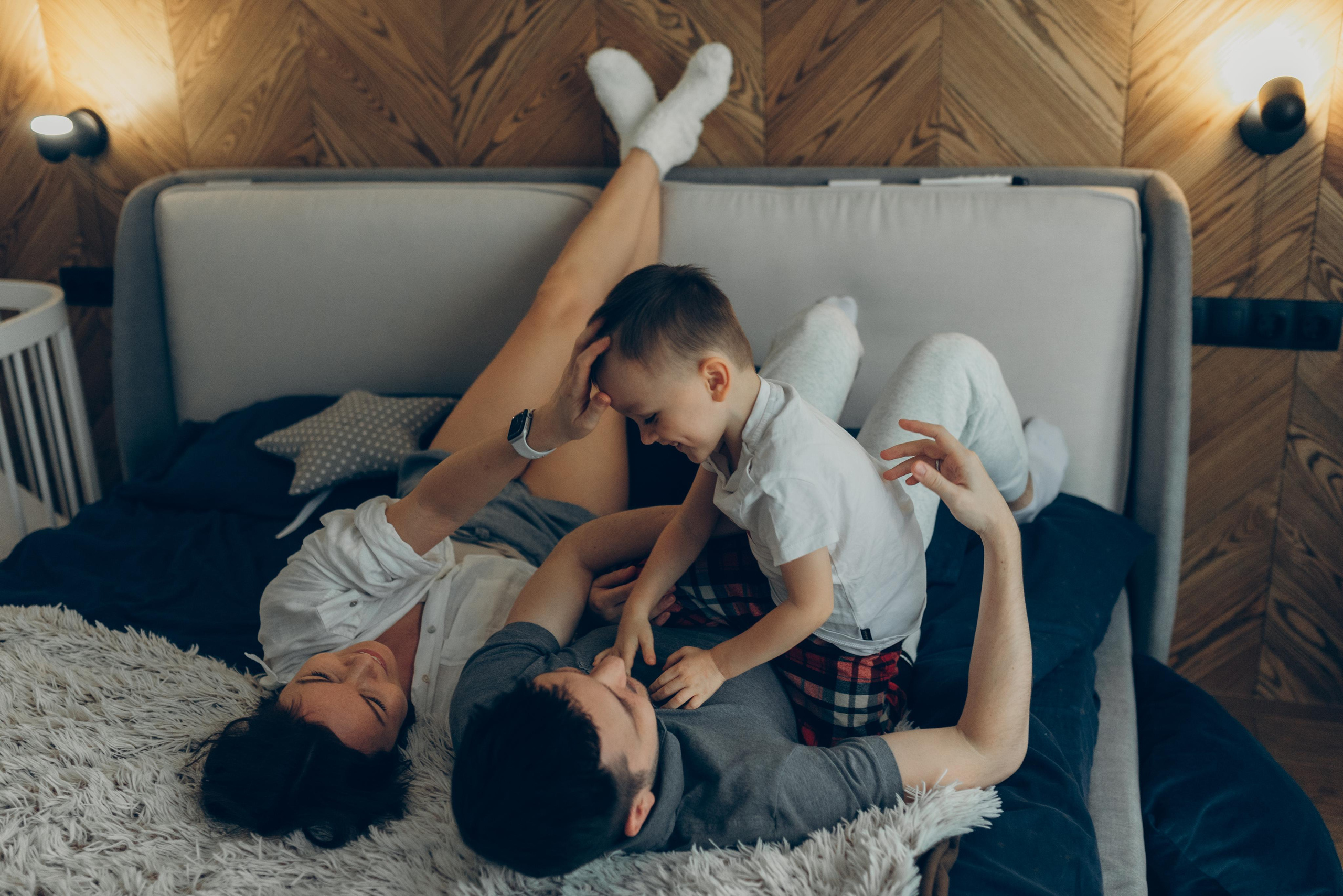 Maksim, Julia and Daniil. Тетяна Малишева - сімейний фотограф і відеограф у Валенсії, Іспанія