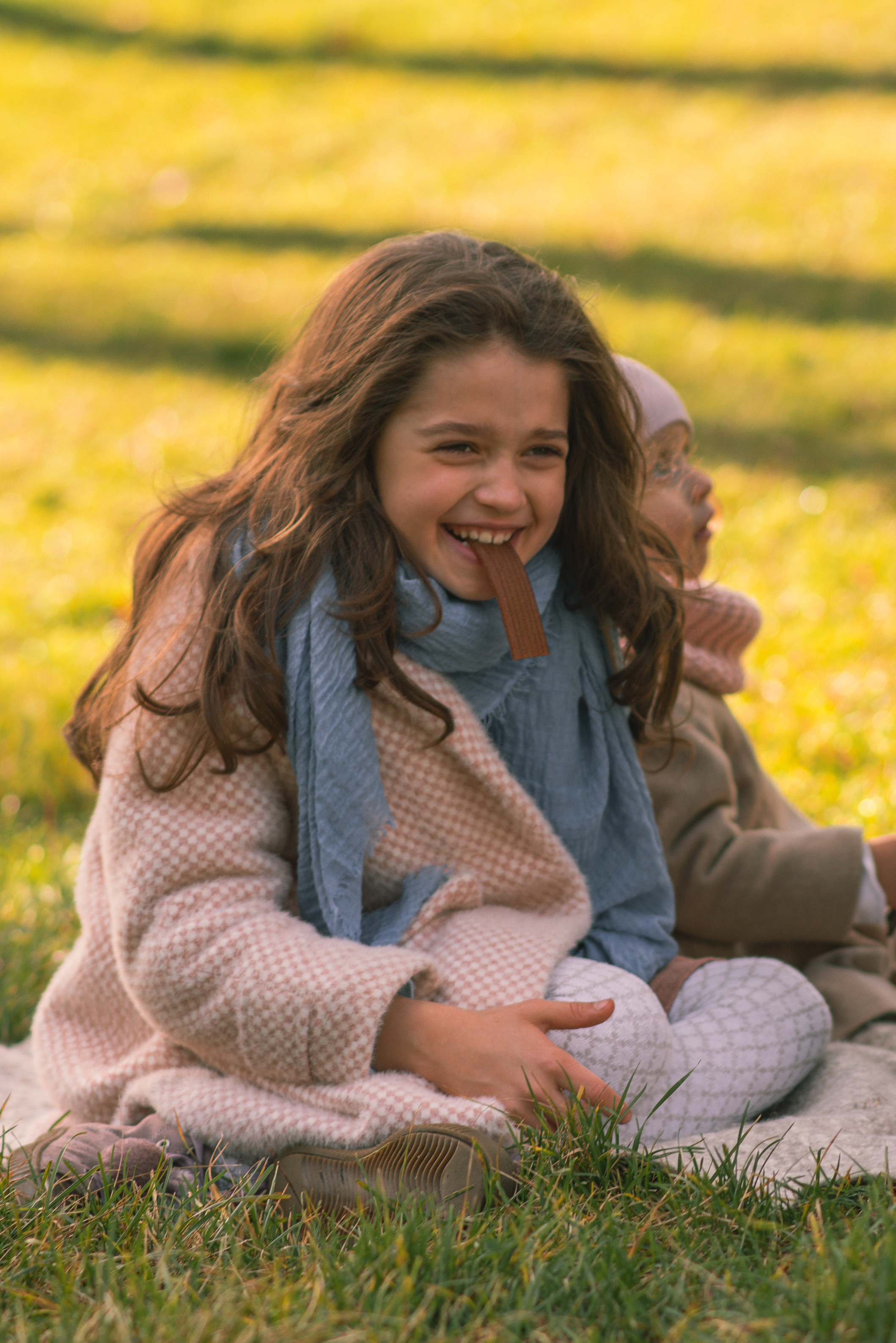 Autumn vibe with Anastasia, Andriy, Varvara & Yesenia. Татьяна Малышева — семейный фотограф и видеограф в Валенсии, Испания