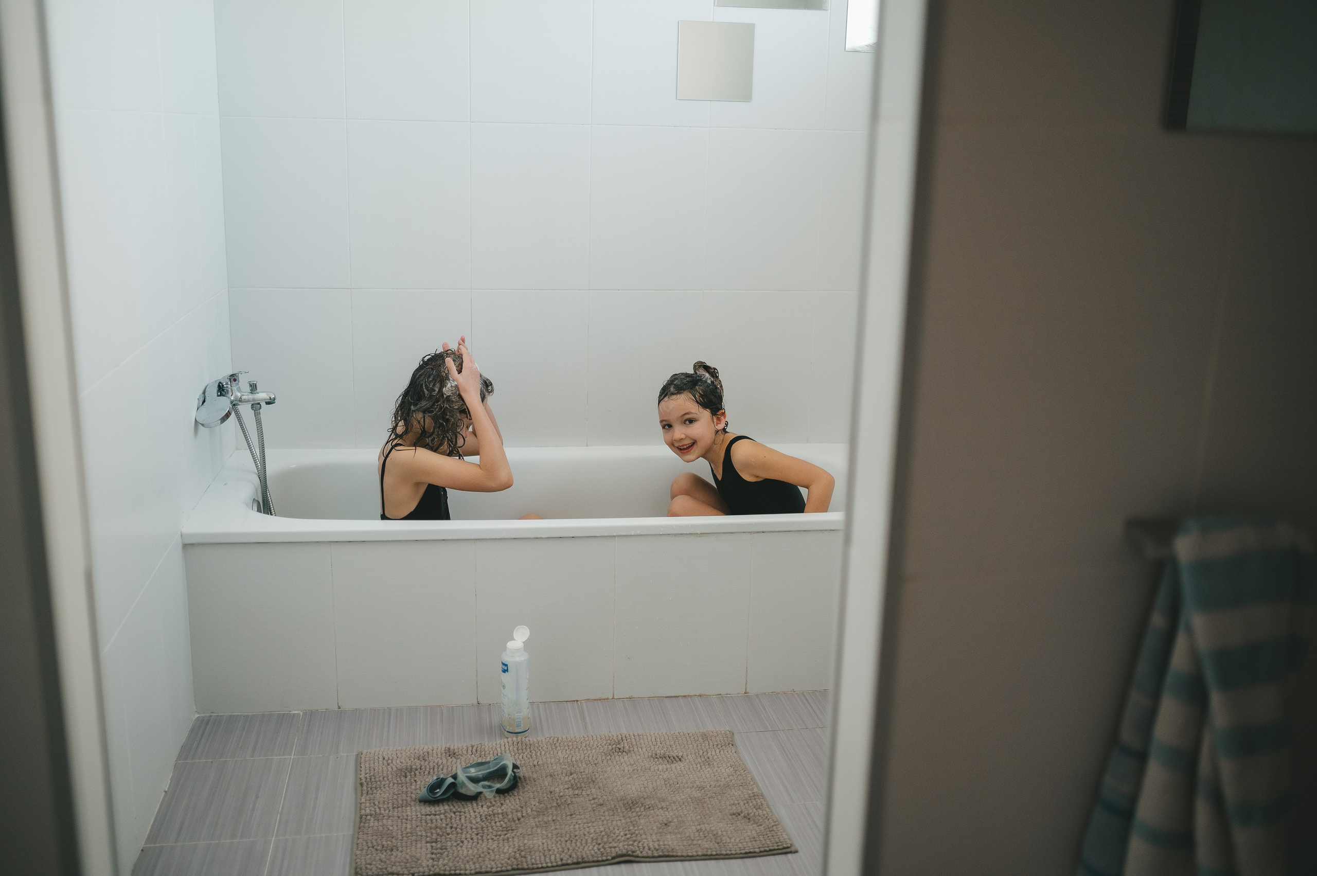 Bathtime. Татьяна Малышева — семейный фотограф и видеограф в Валенсии, Испания