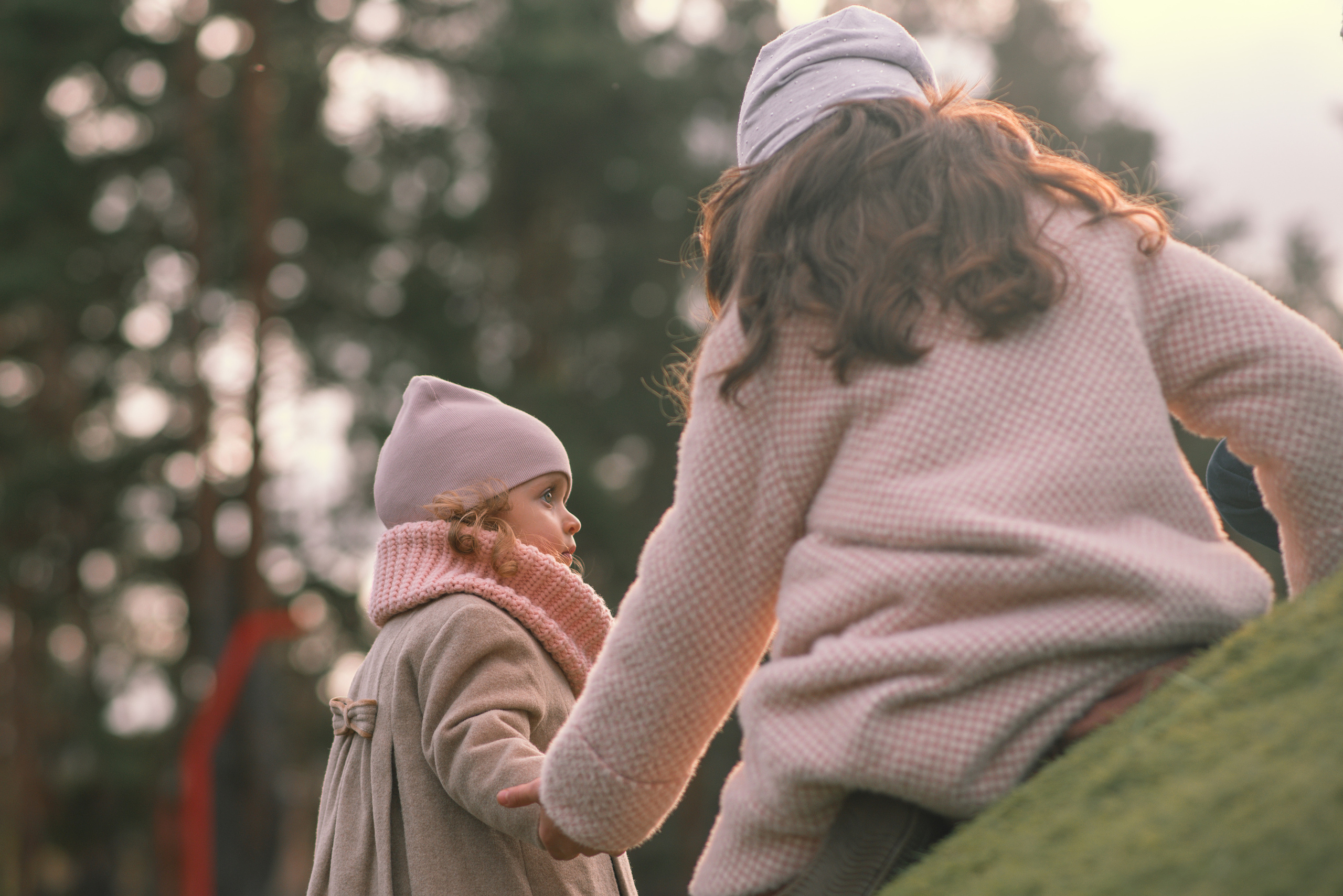 Autumn vibe with Anastasia, Andriy, Varvara & Yesenia. Татьяна Малышева — семейный фотограф и видеограф в Валенсии, Испания