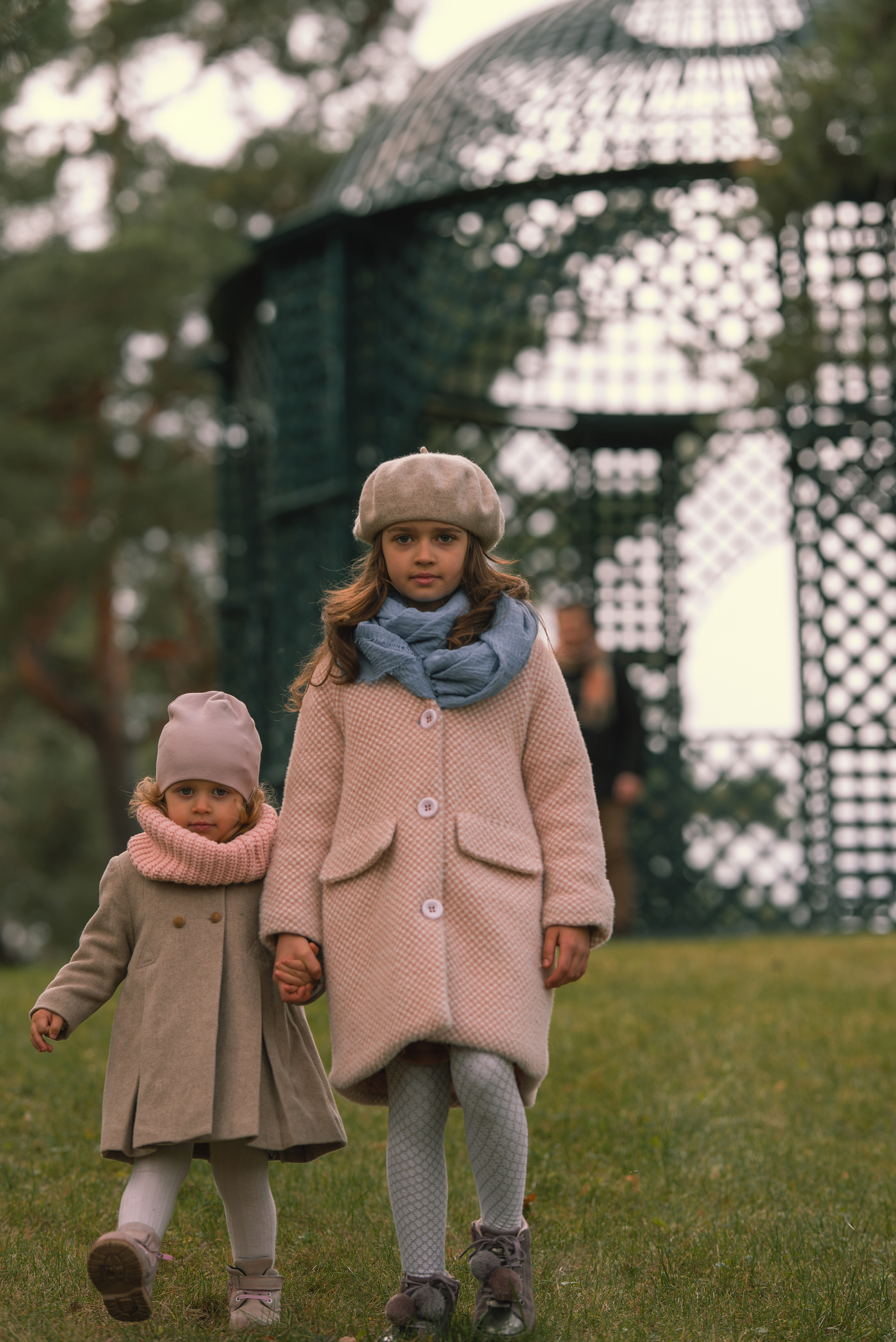 Autumn vibe with Anastasia, Andriy, Varvara & Yesenia. Татьяна Малышева — семейный фотограф и видеограф в Валенсии, Испания