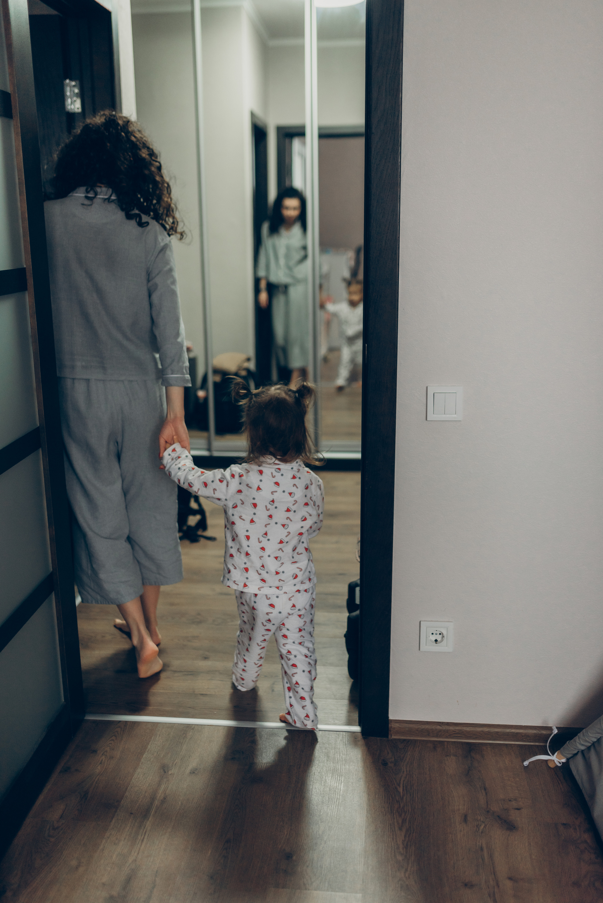 Andrii, Natalia and Mia. Татьяна Малышева — семейный фотограф и видеограф в Валенсии, Испания