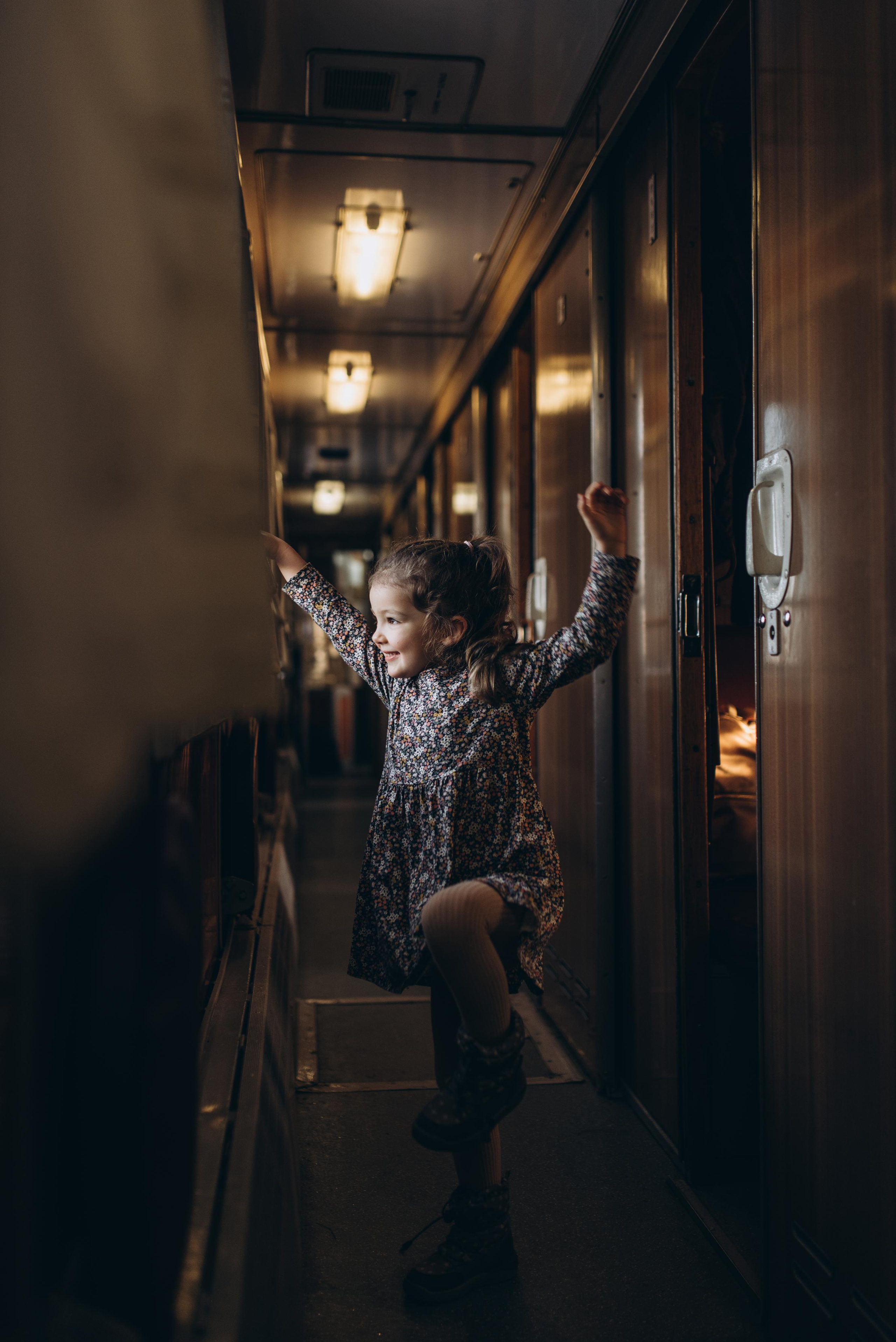 Путешествие на поезде. Татьяна Малышева — семейный фотограф и видеограф в Валенсии, Испания