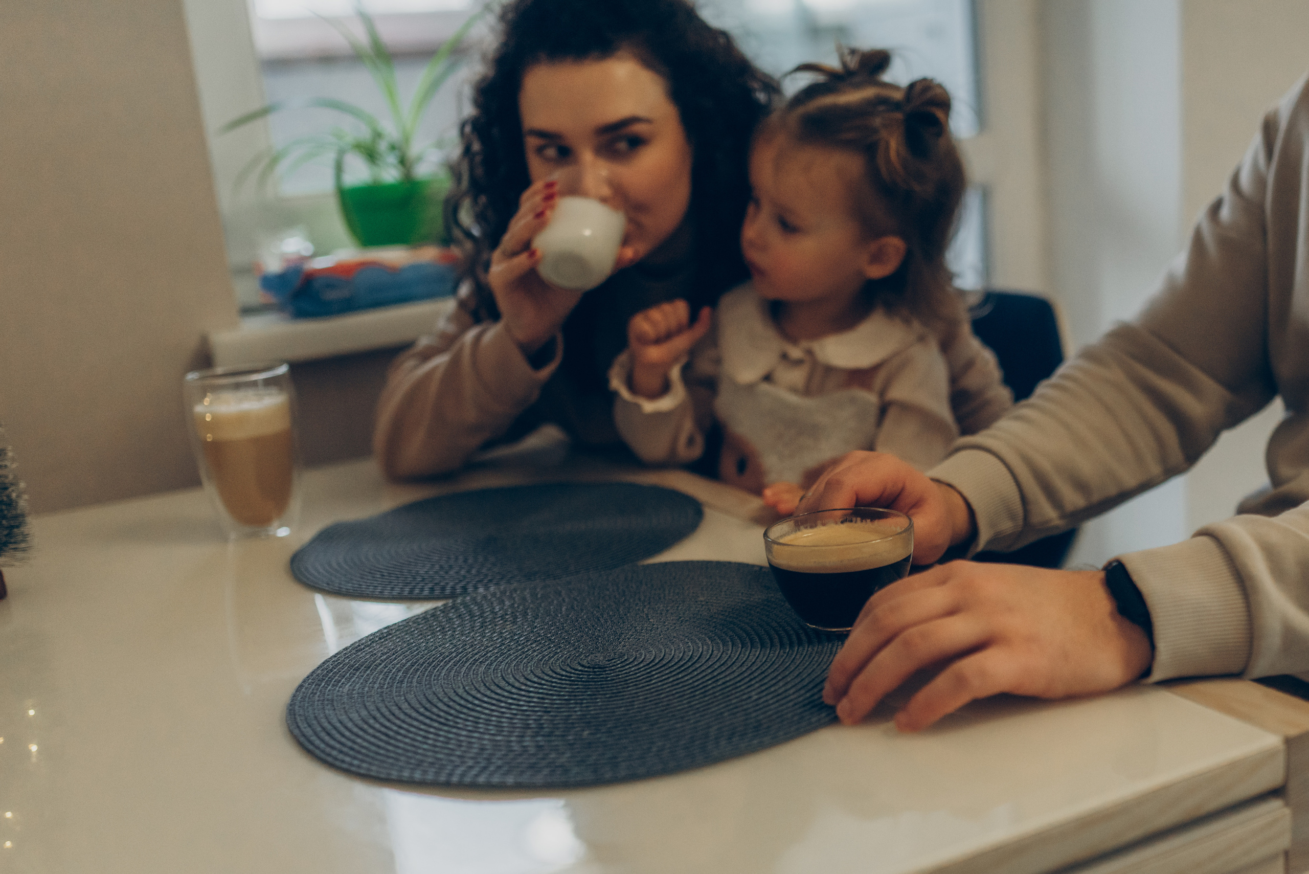 Andrii, Natalia and Mia. Татьяна Малышева — семейный фотограф и видеограф в Валенсии, Испания