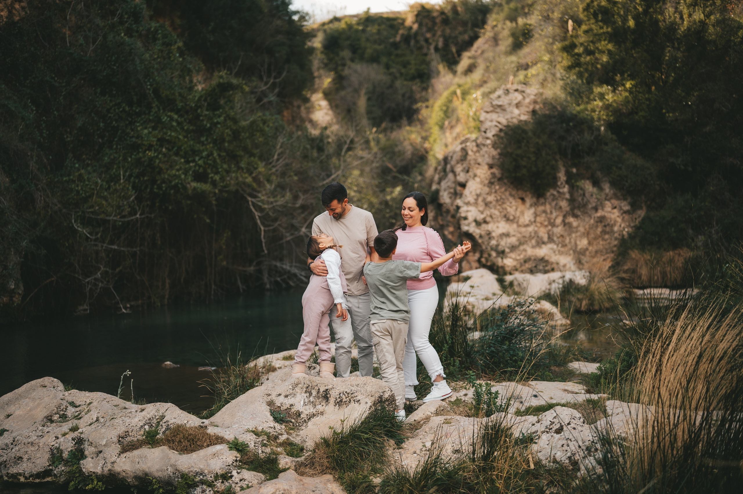 Angel, Sara, Angelito y Martina. Тетяна Малишева - сімейний фотограф і відеограф у Валенсії, Іспанія