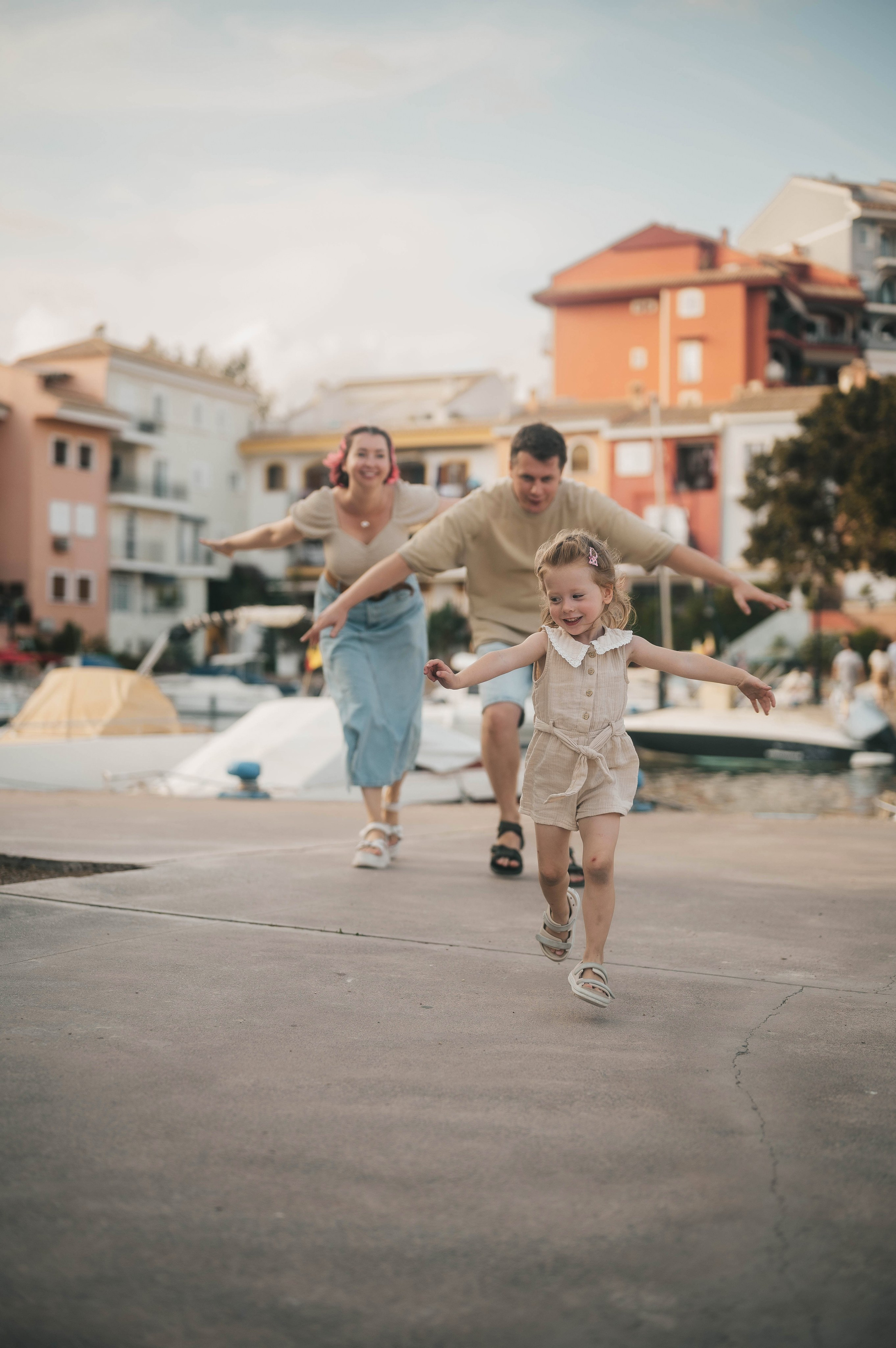 Eugeniy, Oleksandra & Sofia. Tatiana Malysheva — lifestyle fotógrafa y videógrafa en Valencia, España