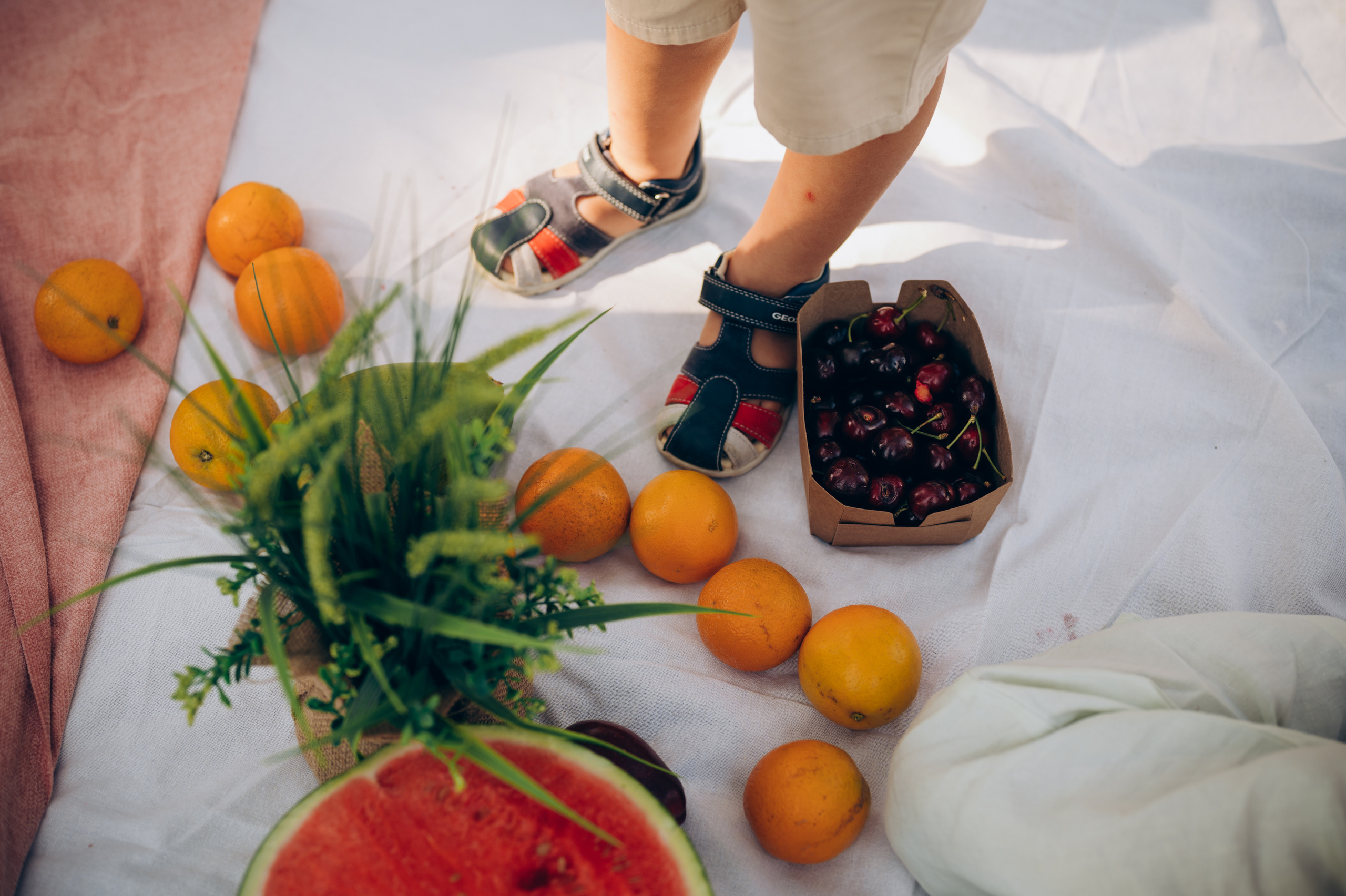 Dmytro & Maria and their 4 beautiful children. Tatiana Malysheva — lifestyle fotógrafa y videógrafa en Valencia, España