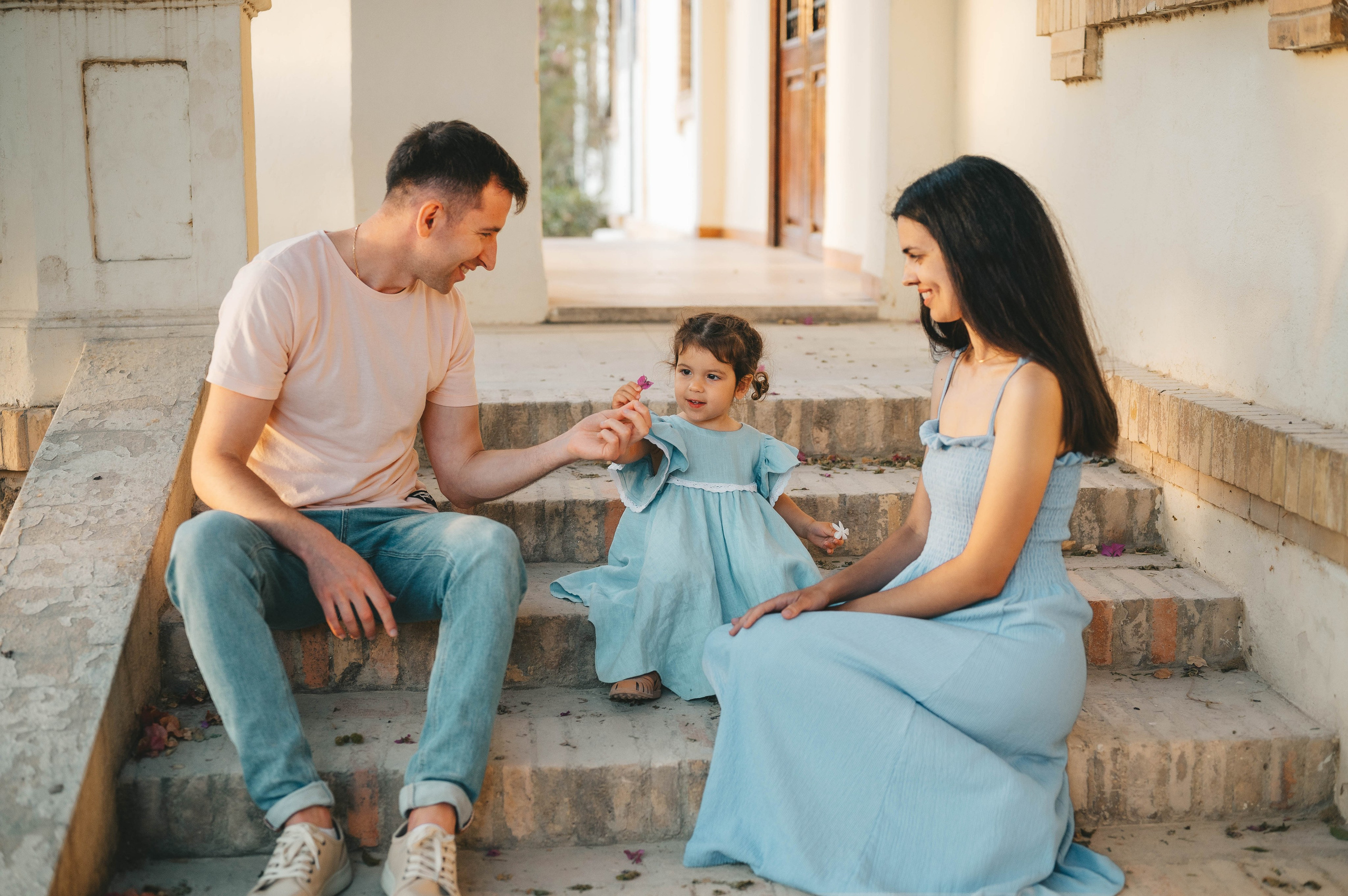 Denis, Oksana & Emily. Татьяна Малышева — семейный фотограф и видеограф в Валенсии, Испания