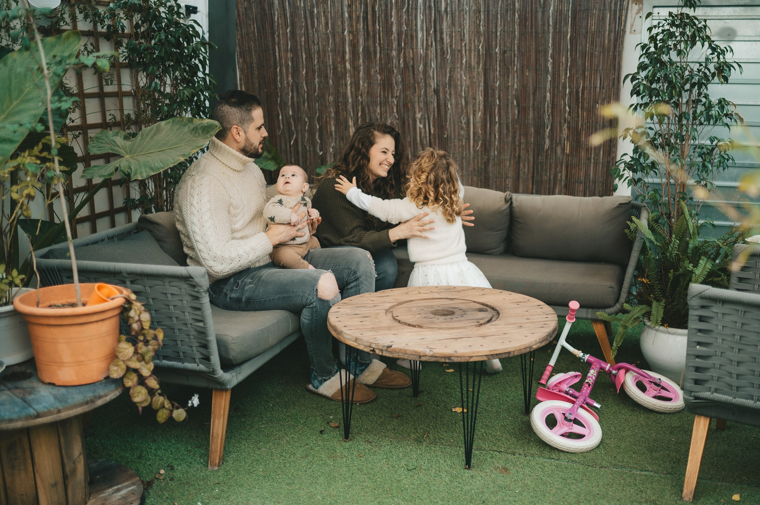 Adrián, Ruth, Natura & Ares. Тетяна Малишева - сімейний фотограф і відеограф у Валенсії, Іспанія