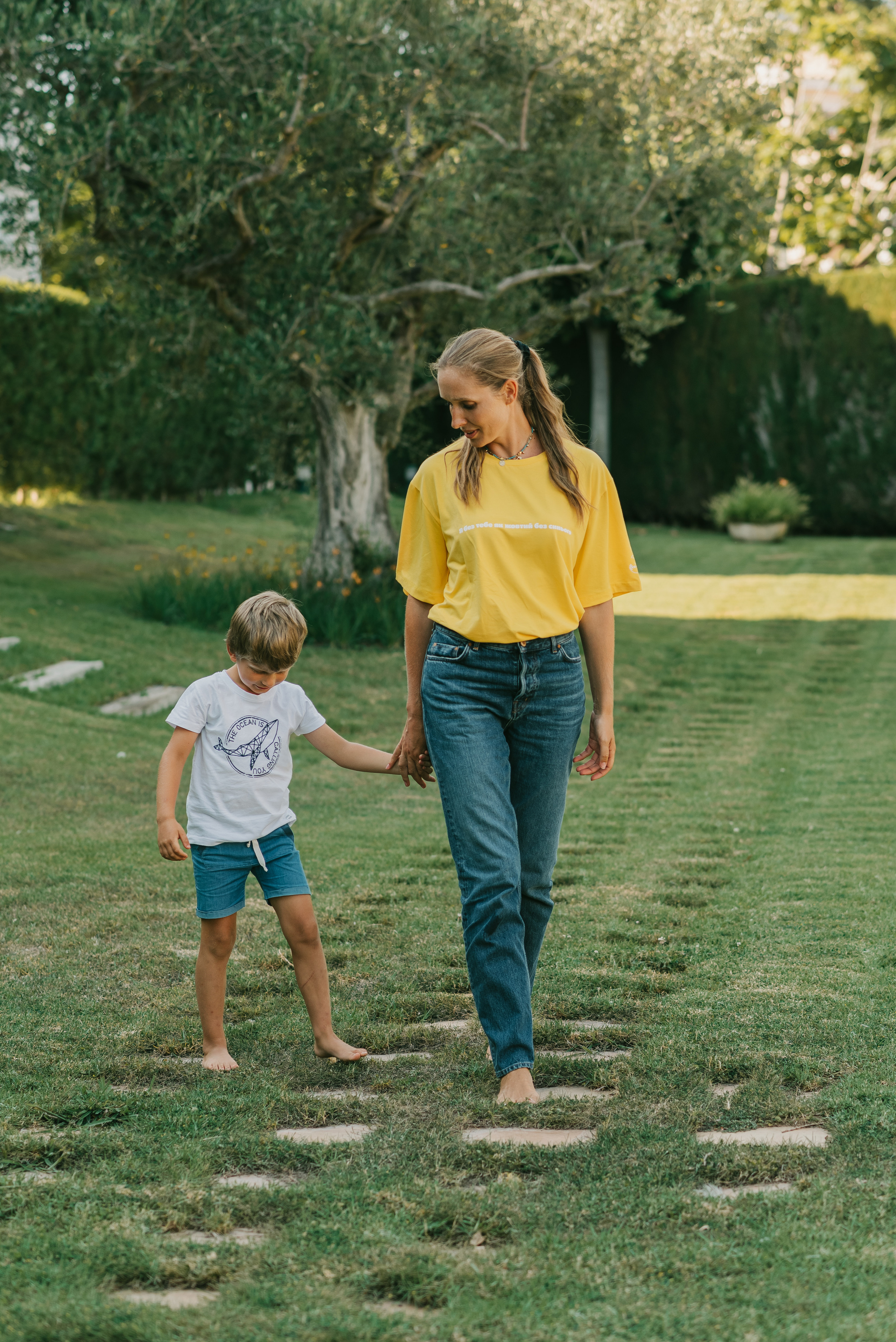 Katya Osadcha and her boys. Tatiana Malysheva — lifestyle fotógrafa y videógrafa en Valencia, España