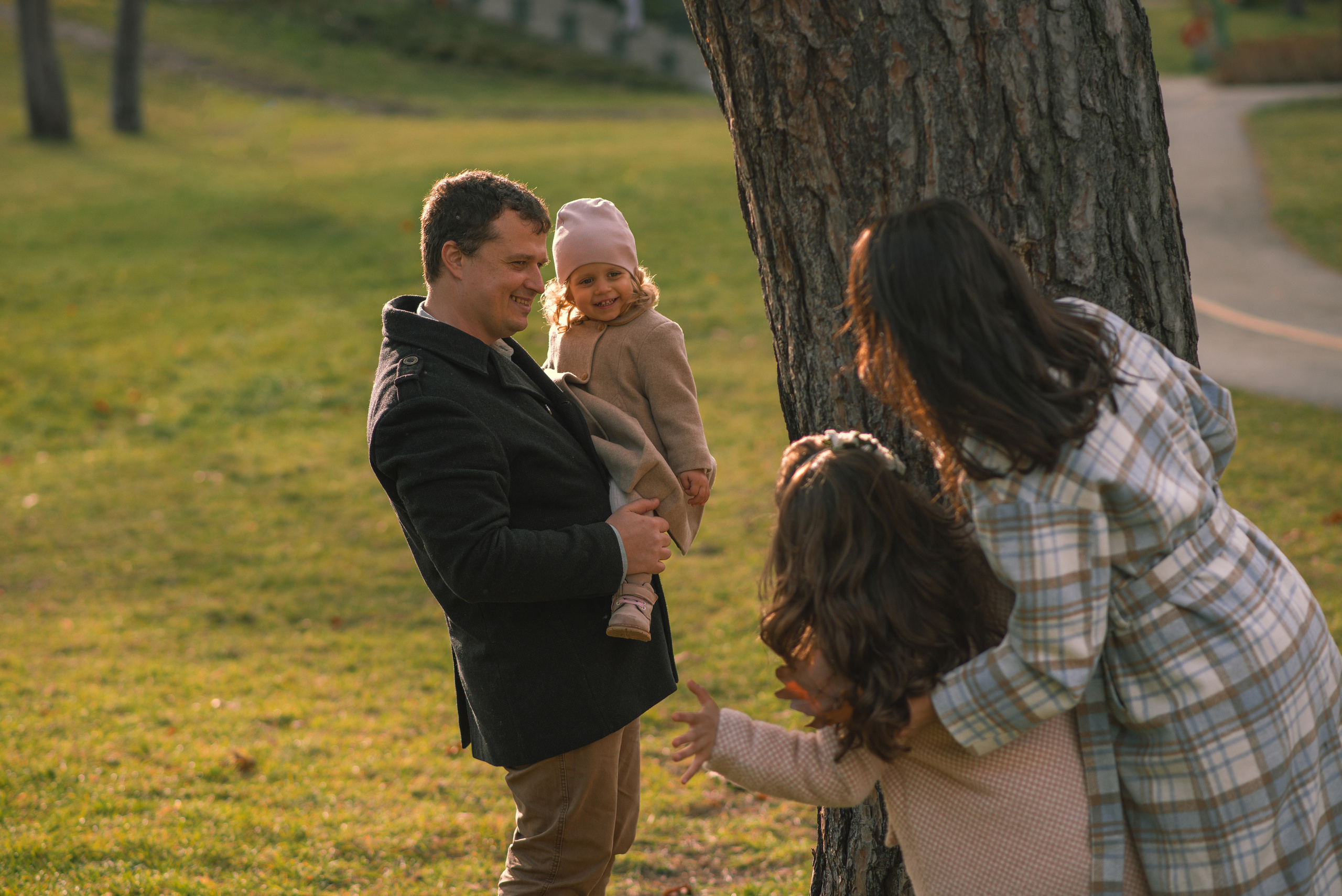 Autumn vibe with Anastasia, Andriy, Varvara & Yesenia. Татьяна Малышева — семейный фотограф и видеограф в Валенсии, Испания