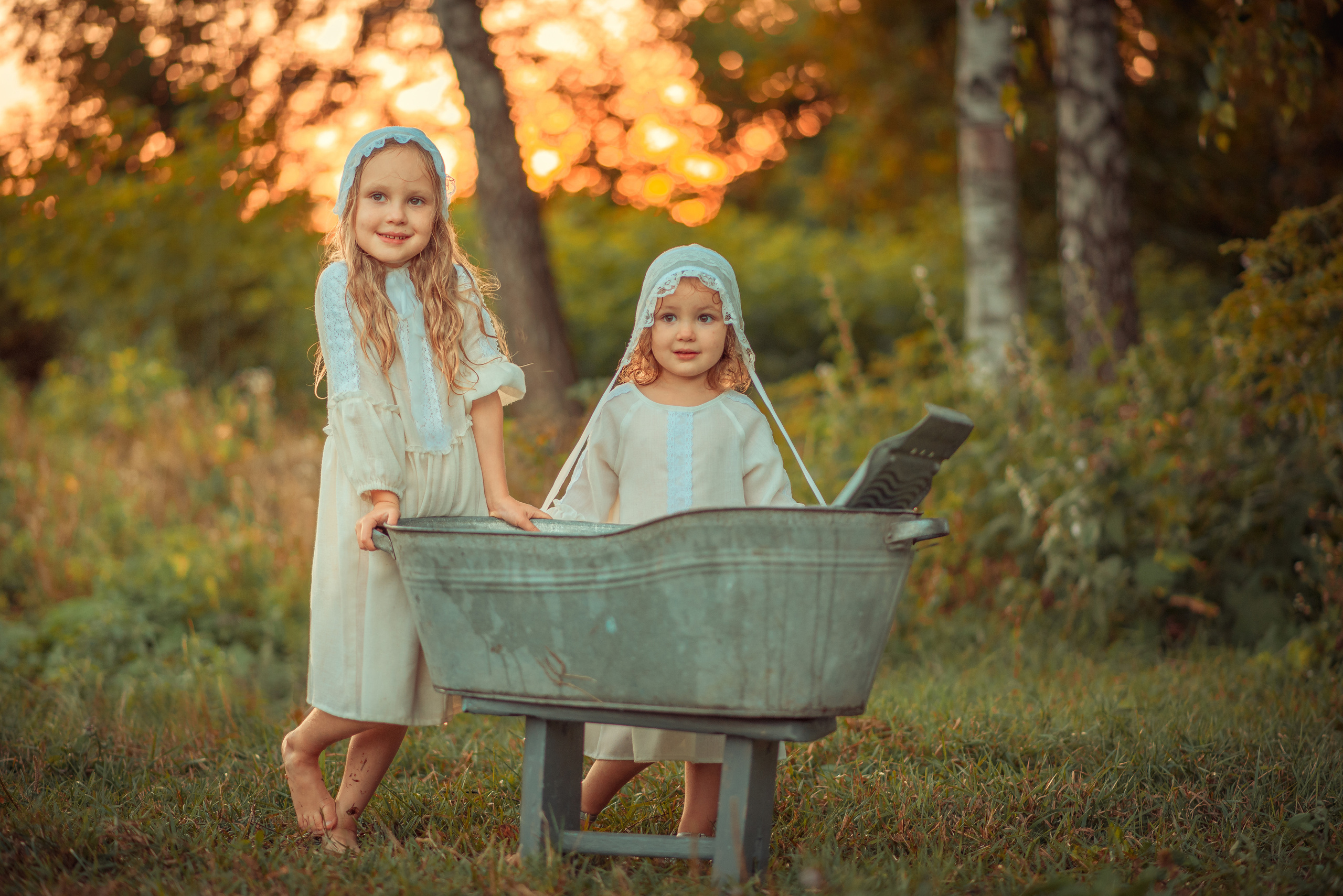 Laundry Time. Tatiana Malysheva — family photographer and videographer in Valencia, Spain