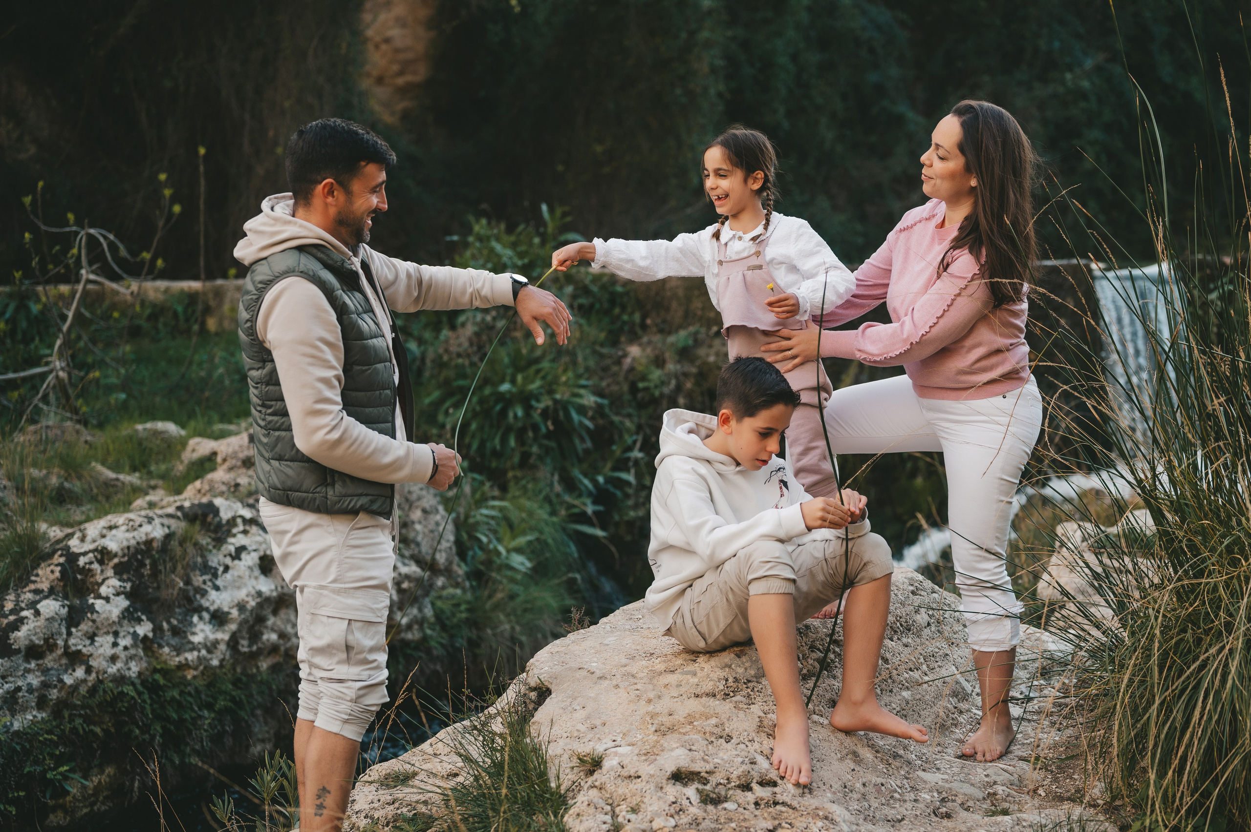 Angel, Sara, Angelito y Martina. Тетяна Малишева - сімейний фотограф і відеограф у Валенсії, Іспанія