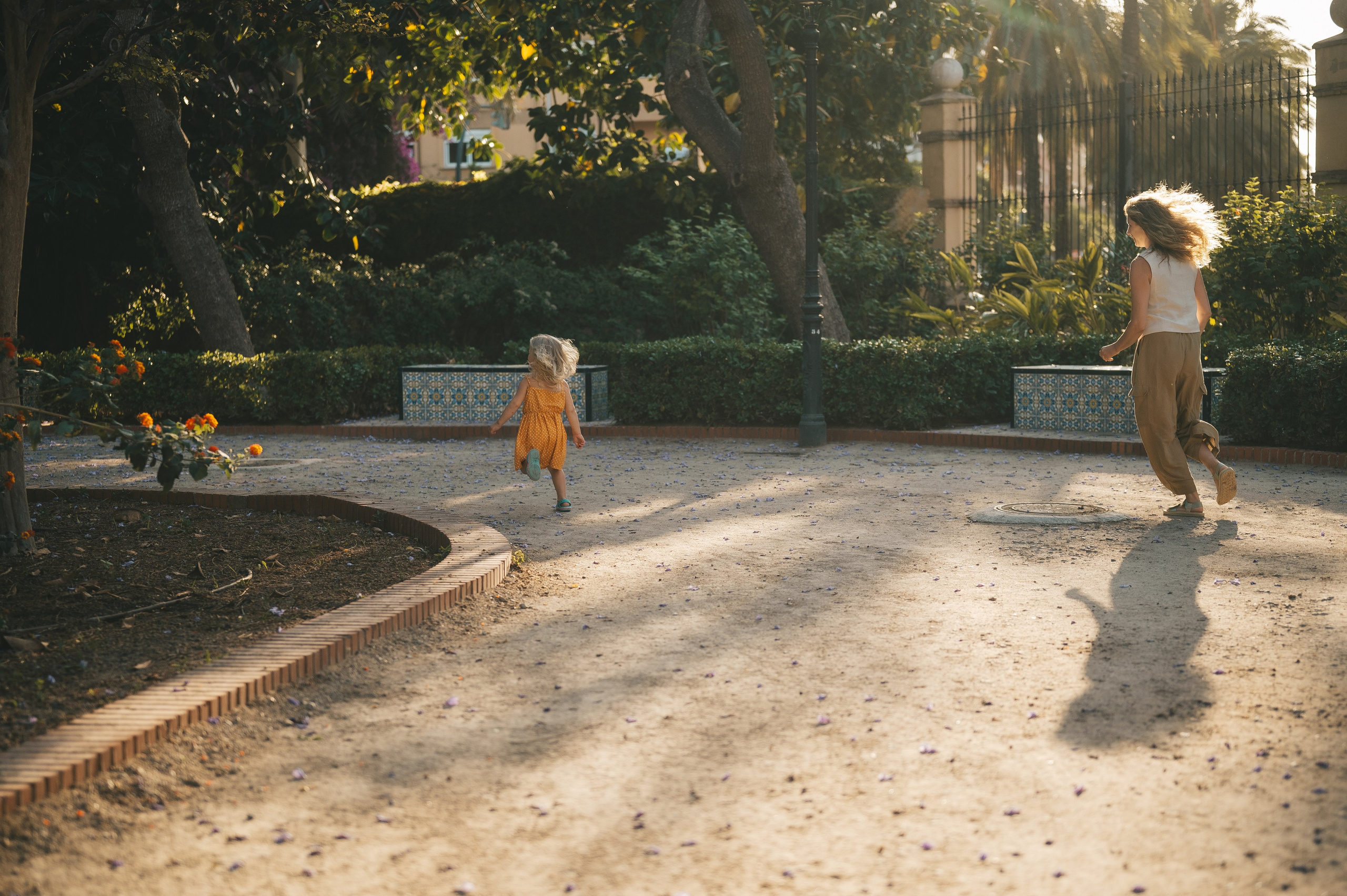 Tanya & Alisa. Тетяна Малишева - сімейний фотограф і відеограф у Валенсії, Іспанія