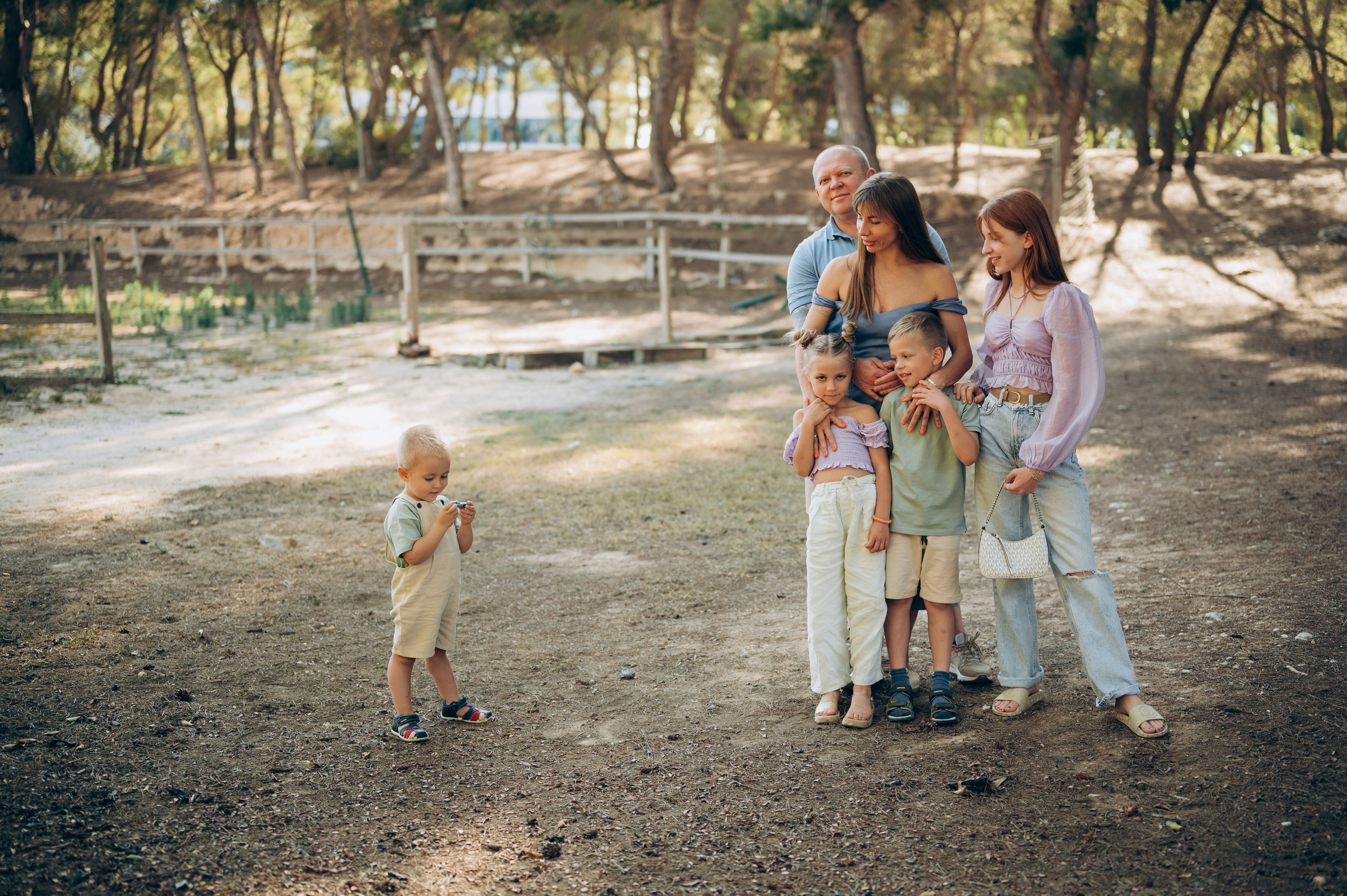 Dmytro & Maria and their 4 beautiful children. Tatiana Malysheva — lifestyle fotógrafa y videógrafa en Valencia, España