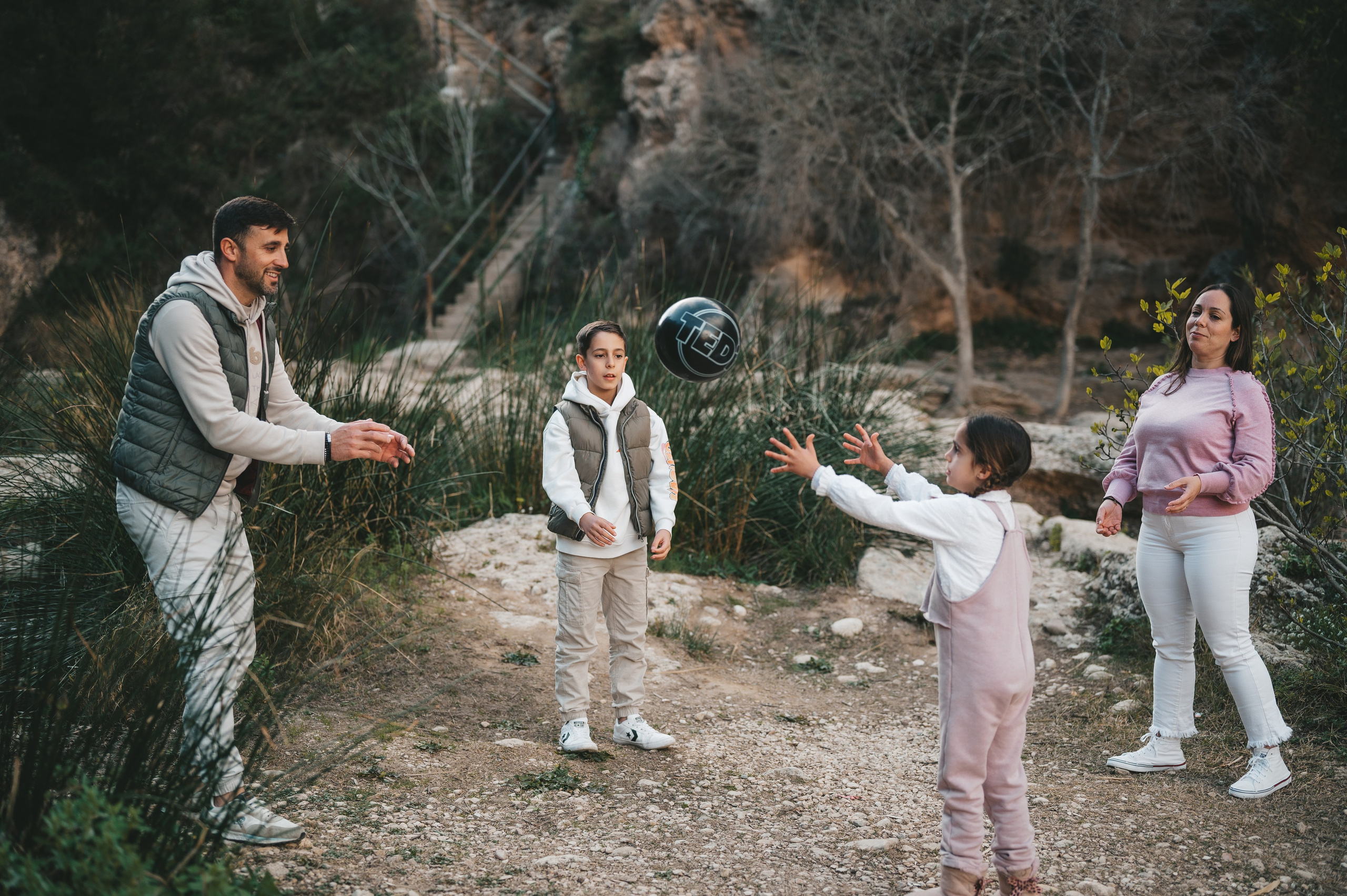 Angel, Sara, Angelito y Martina. Тетяна Малишева - сімейний фотограф і відеограф у Валенсії, Іспанія