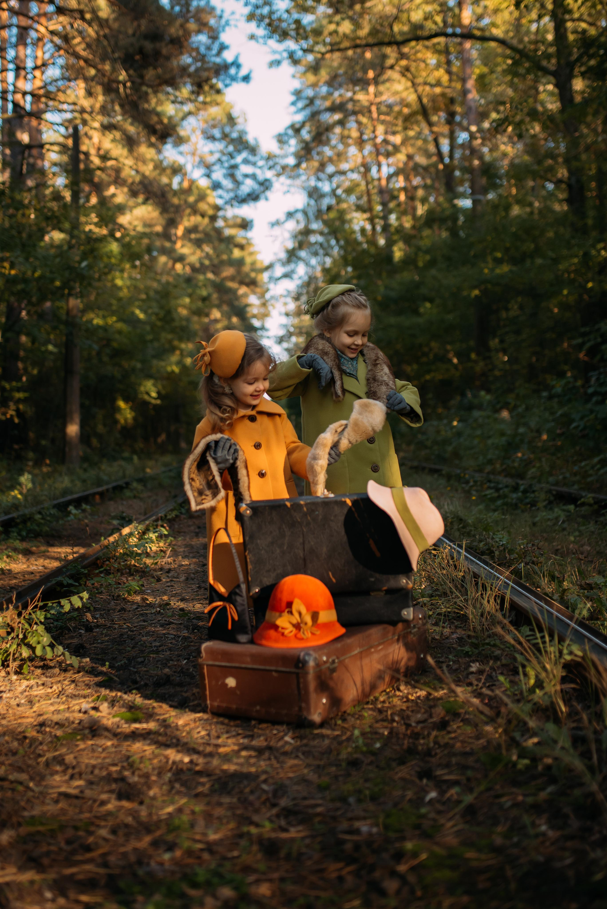 Young Ladies. Tatiana Malysheva — family photographer and videographer in Valencia, Spain