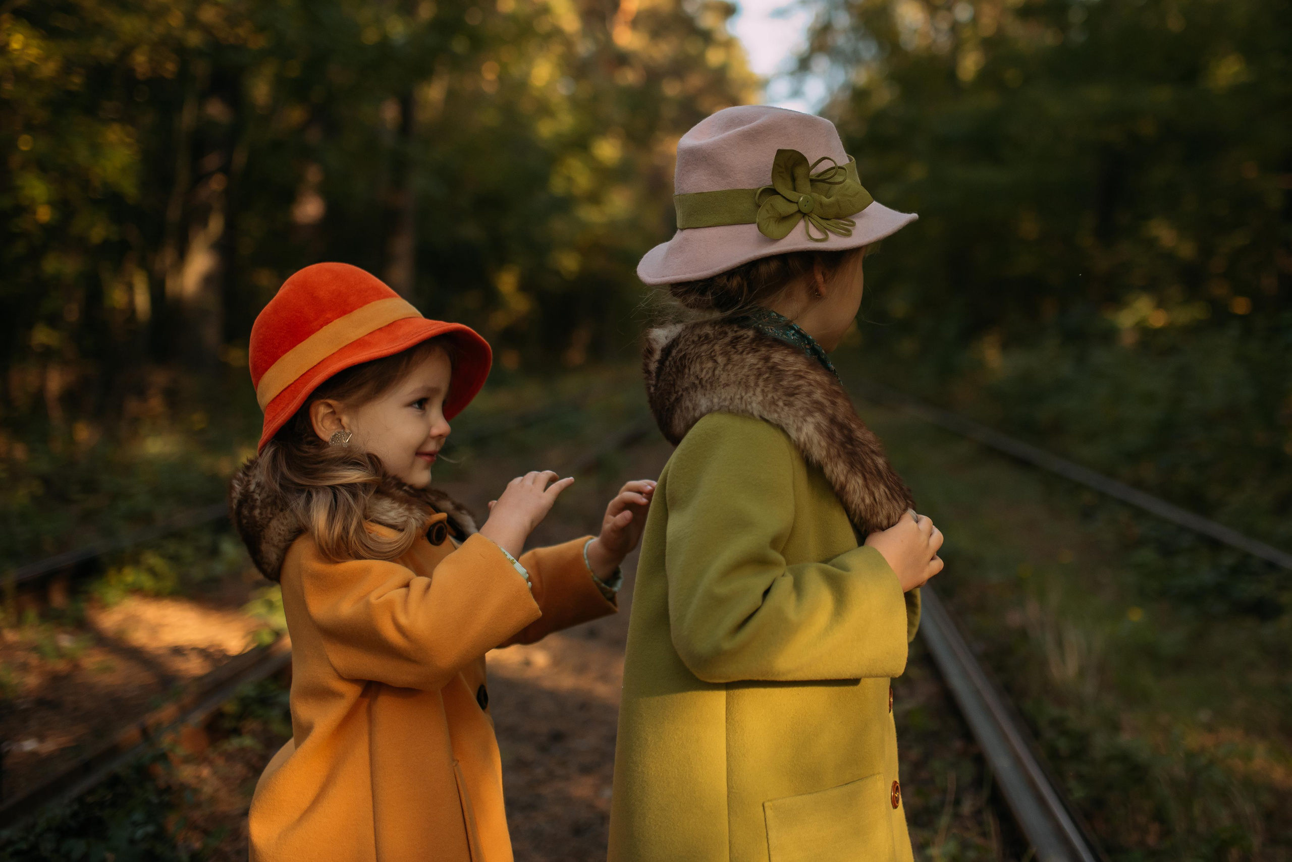 Young Ladies. Tatiana Malysheva — family photographer and videographer in Valencia, Spain