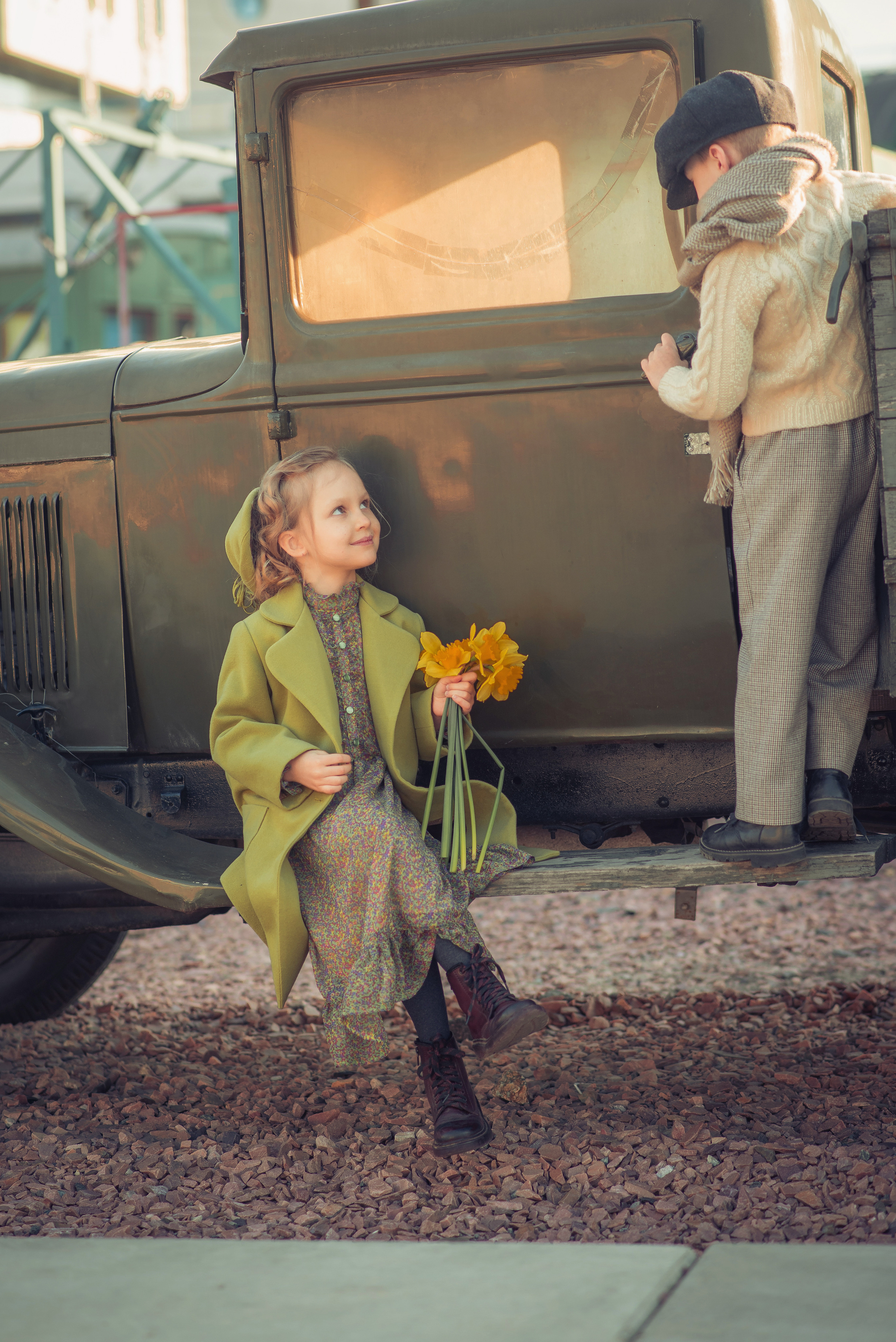 The Train Station Story. Tatiana Malysheva — family photographer and videographer in Valencia, Spain
