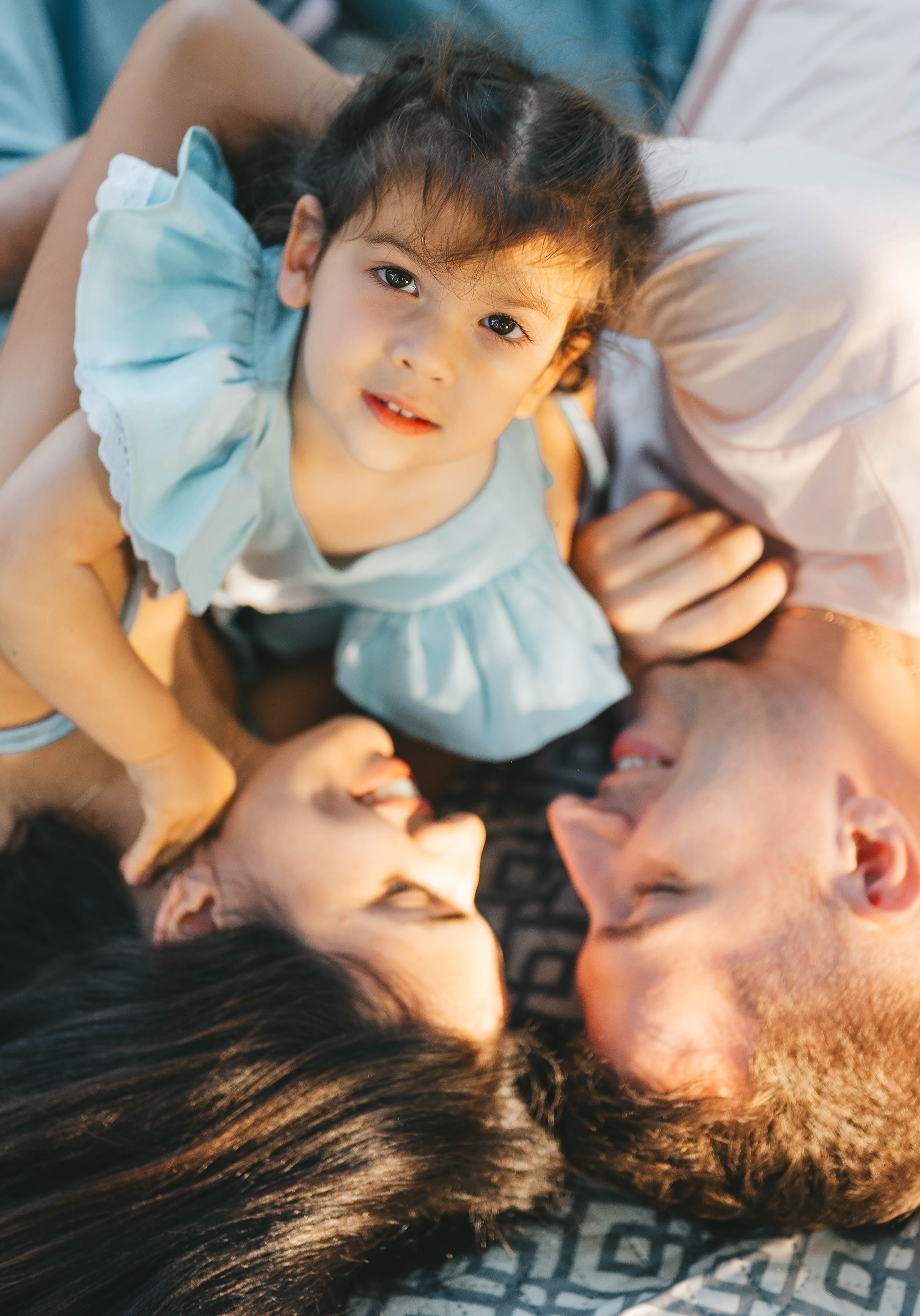 Denis, Oksana & Emily. Татьяна Малышева — семейный фотограф и видеограф в Валенсии, Испания