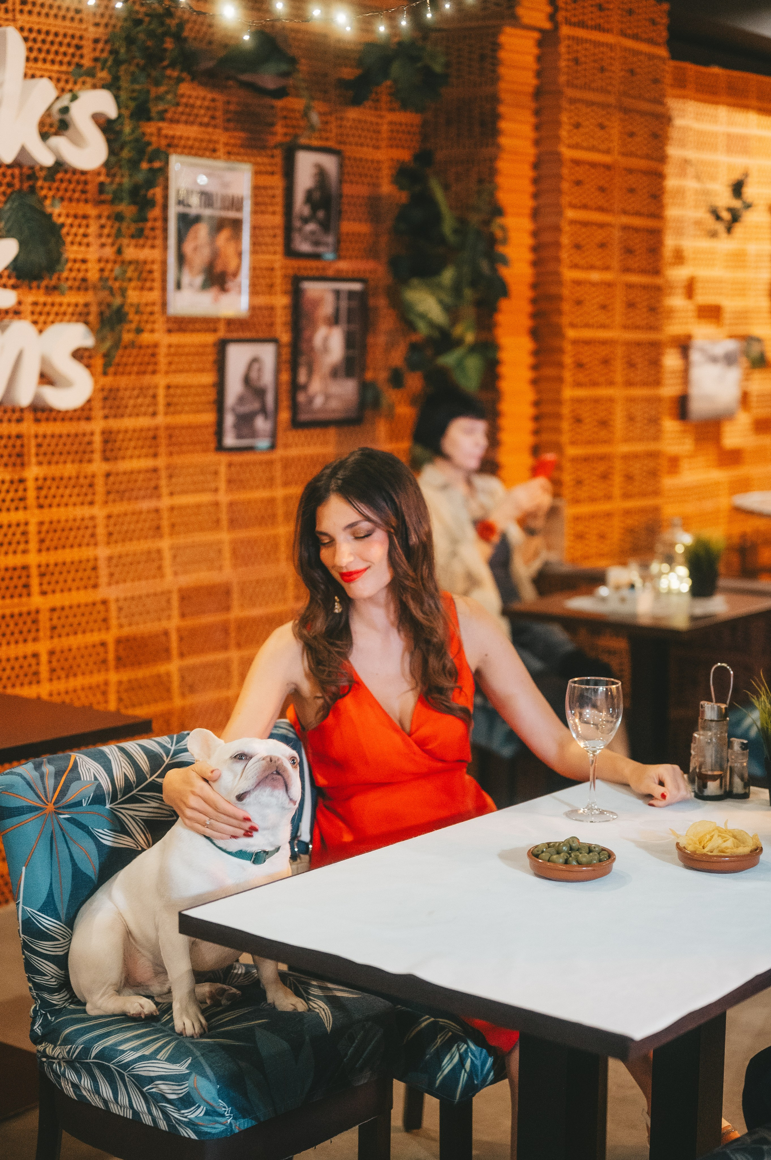 Trippin' Series. Tatiana Malysheva — family photographer and videographer in Valencia, Spain