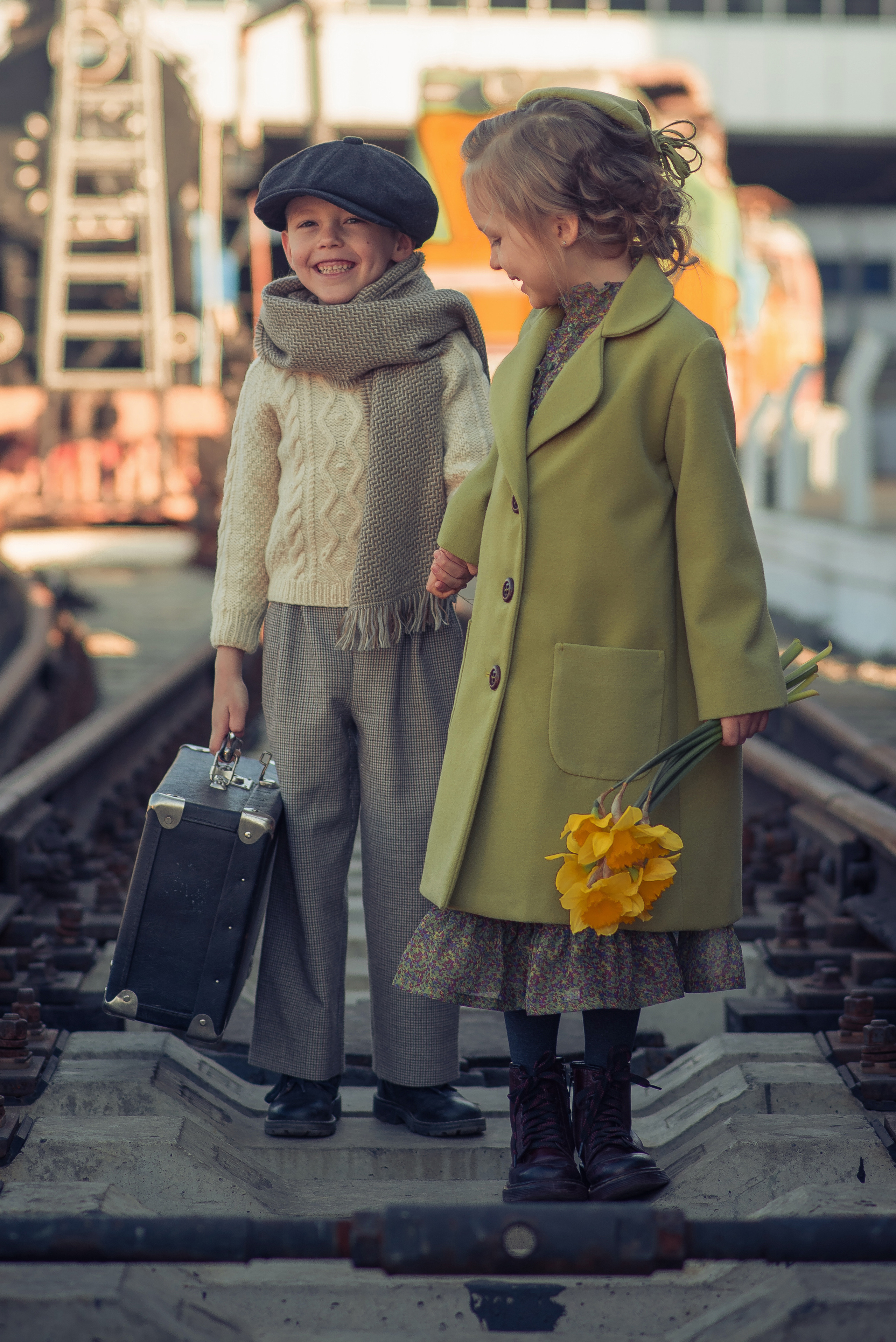 The Train Station Story. Tatiana Malysheva — family photographer and videographer in Valencia, Spain