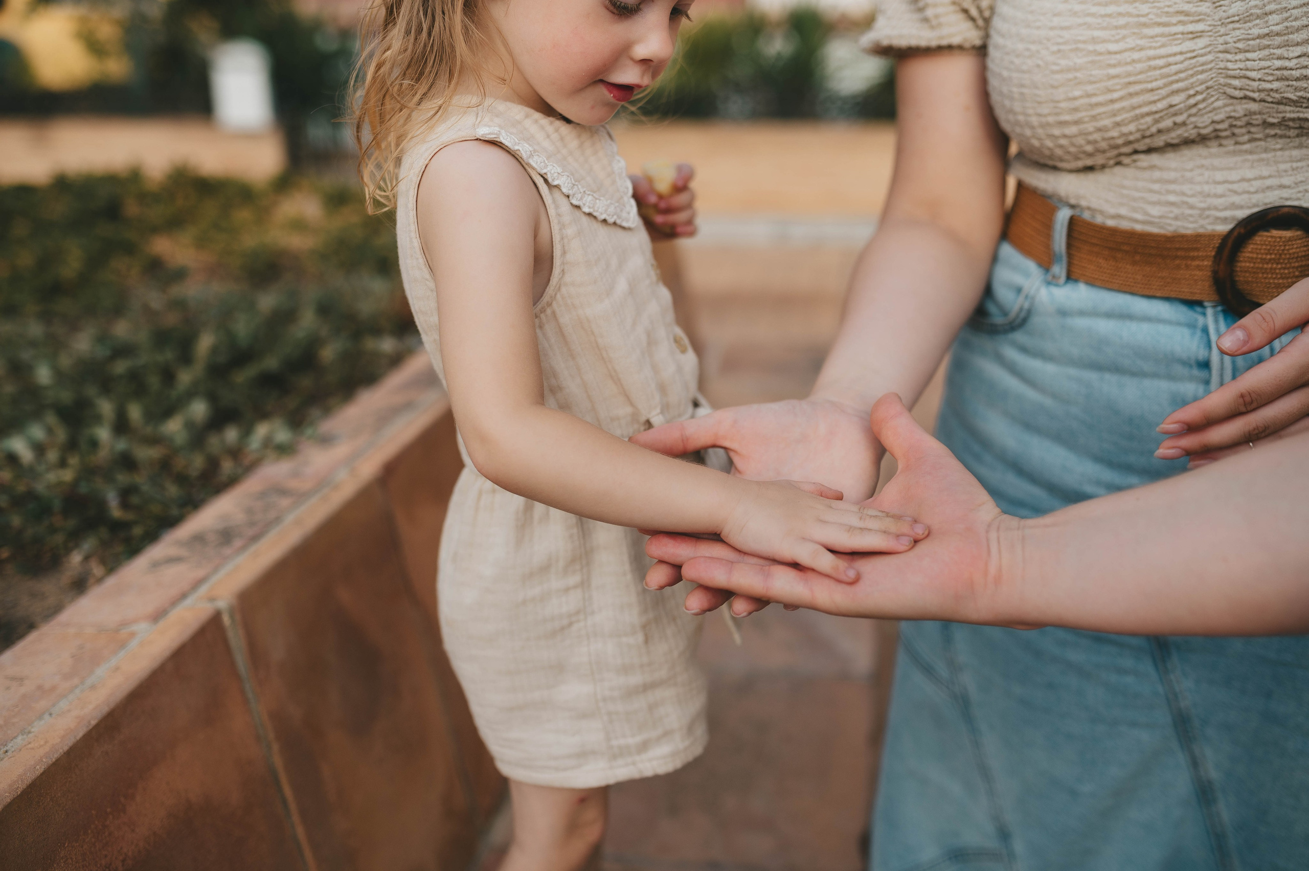Eugeniy, Oleksandra & Sofia. Tatiana Malysheva — lifestyle fotógrafa y videógrafa en Valencia, España