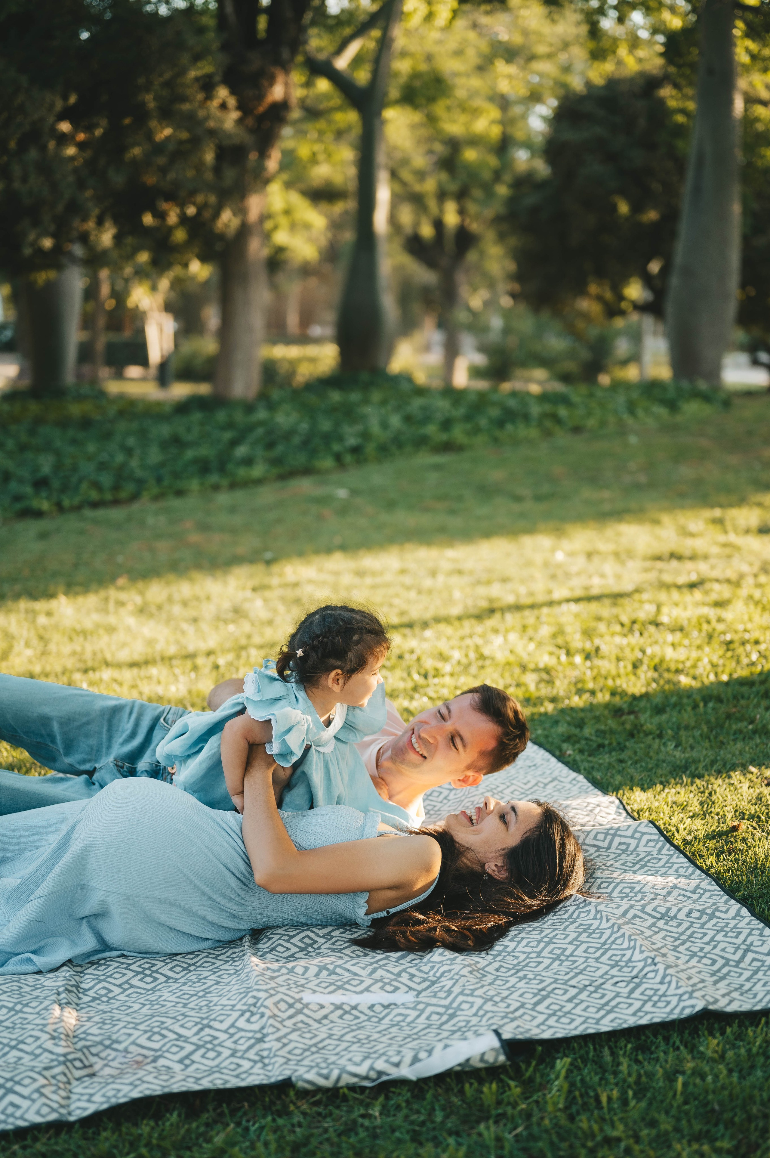 Denis, Oksana & Emily. Татьяна Малышева — семейный фотограф и видеограф в Валенсии, Испания