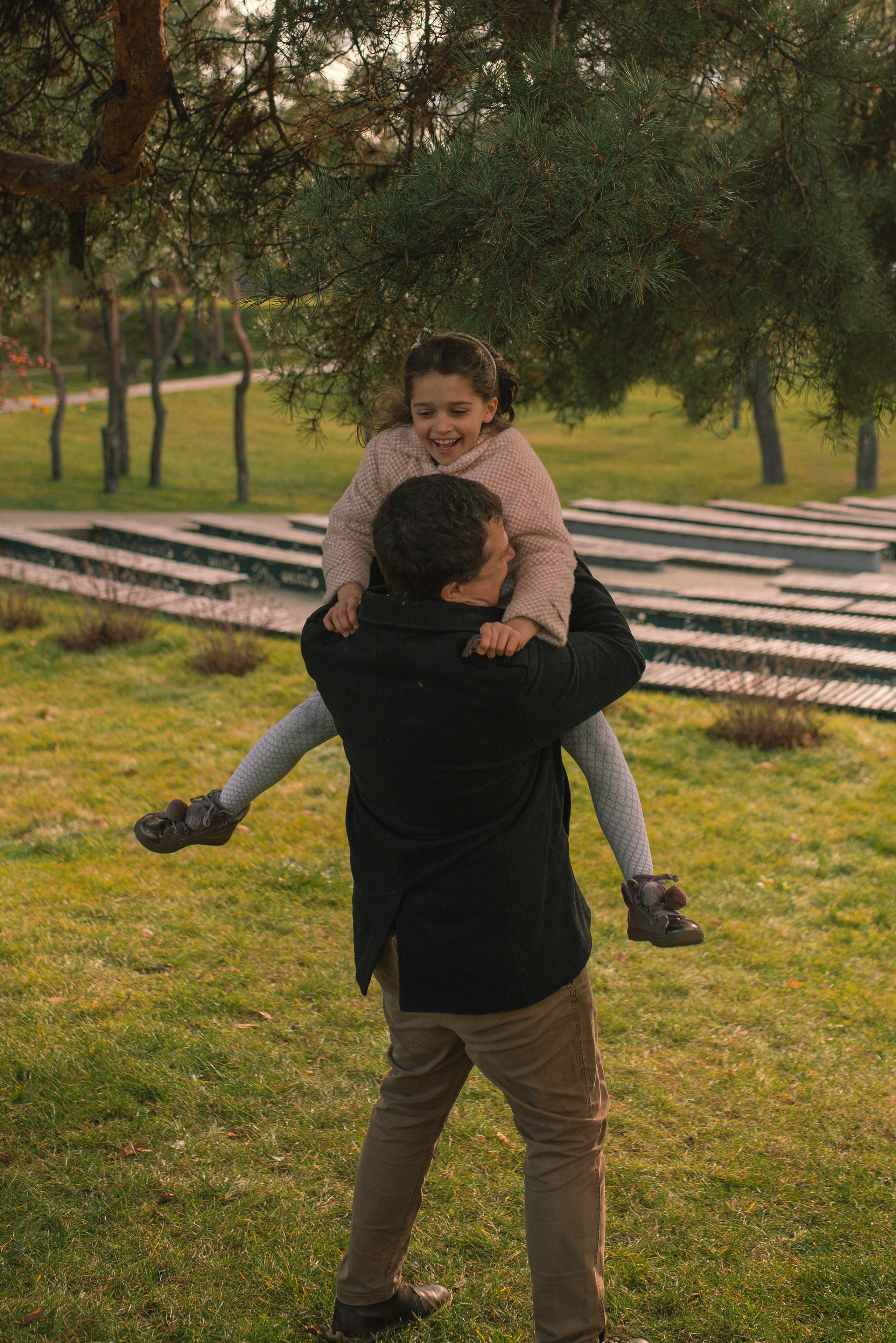 Autumn vibe with Anastasia, Andriy, Varvara & Yesenia. Татьяна Малышева — семейный фотограф и видеограф в Валенсии, Испания